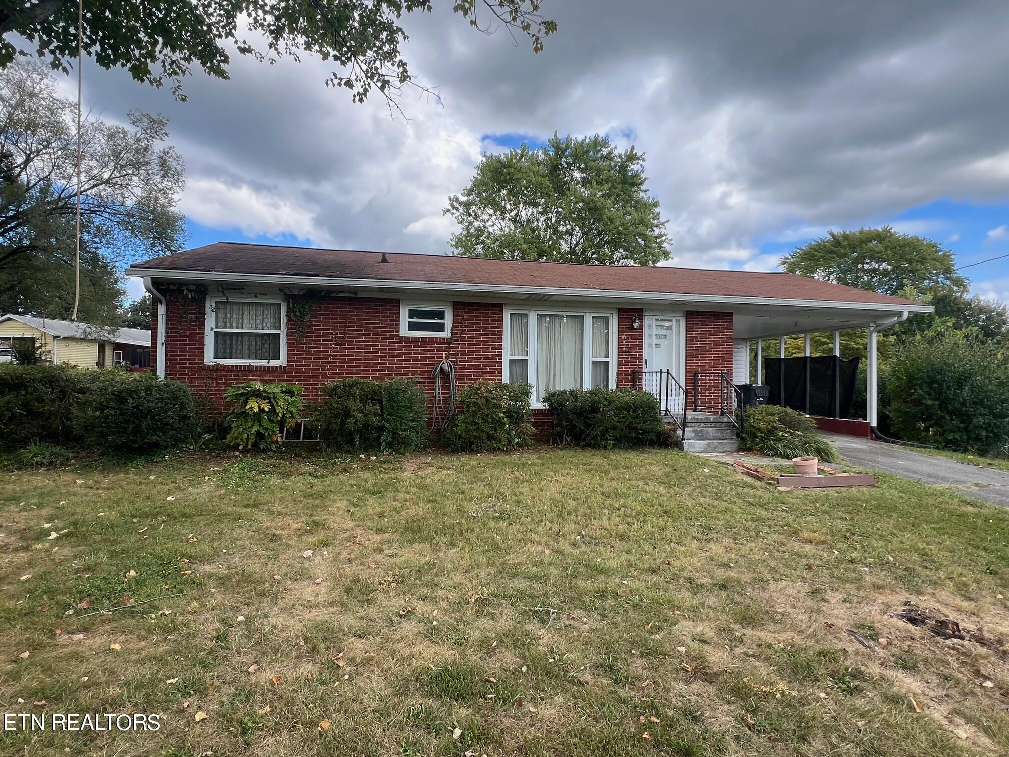 5308 North Ozark Road Knoxville TN 37912
