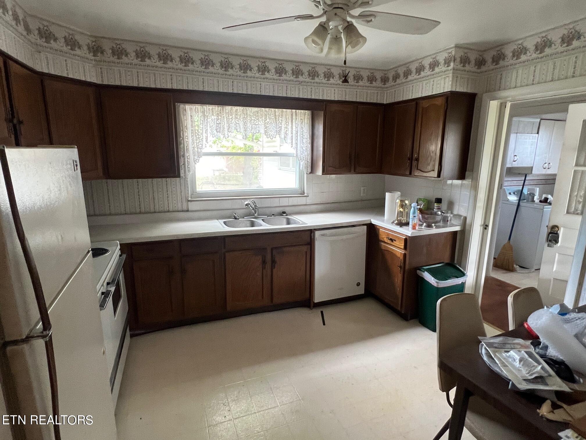 5308 North Ozark Road Knoxville TN 37912