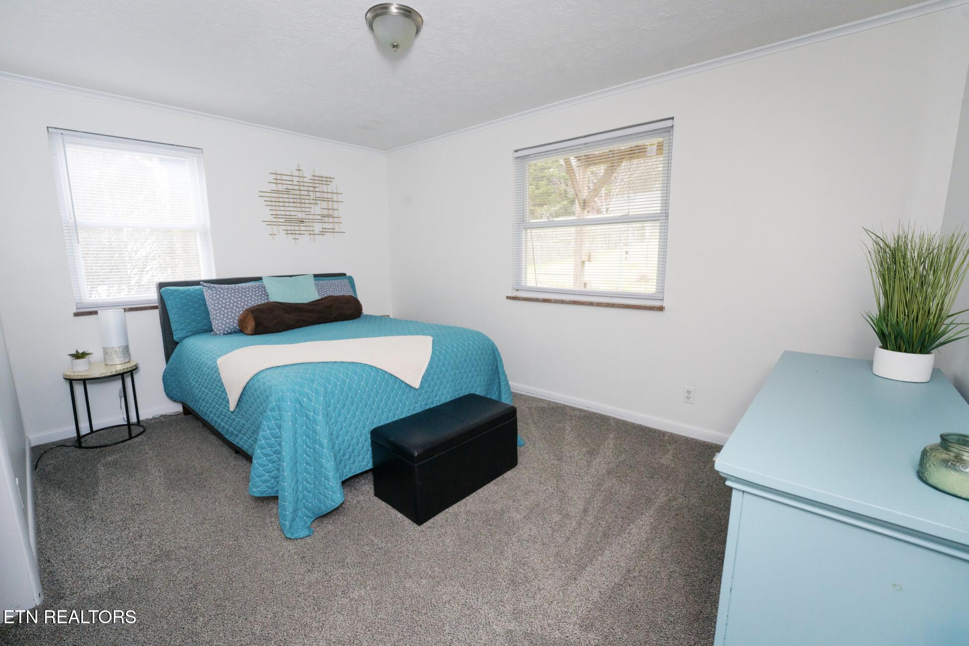 1805 Howard Drive Knoxville TN 37918