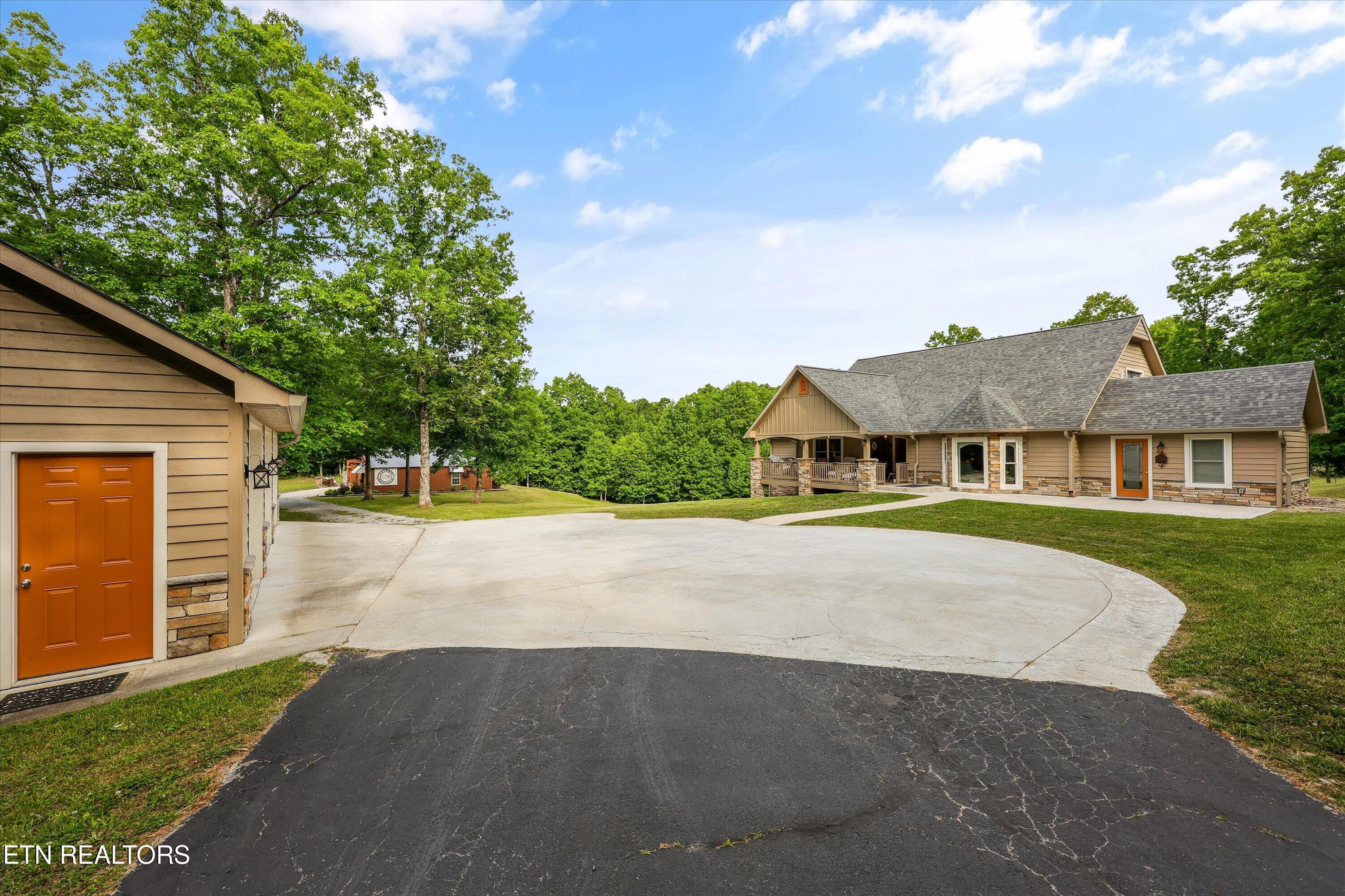 2366 Mayland Road Crossville TN 38571