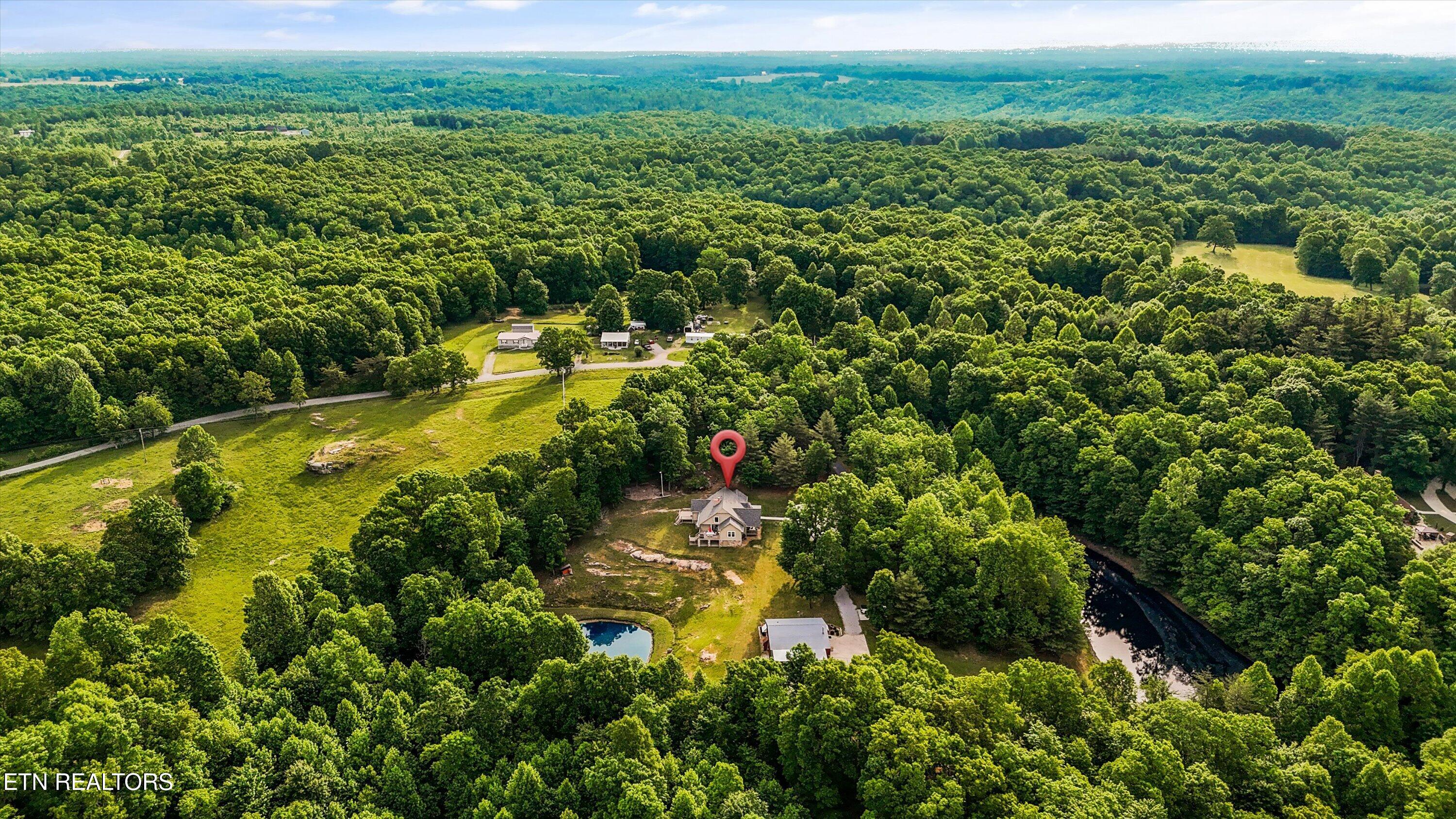 2366 Mayland Road Crossville TN 38571
