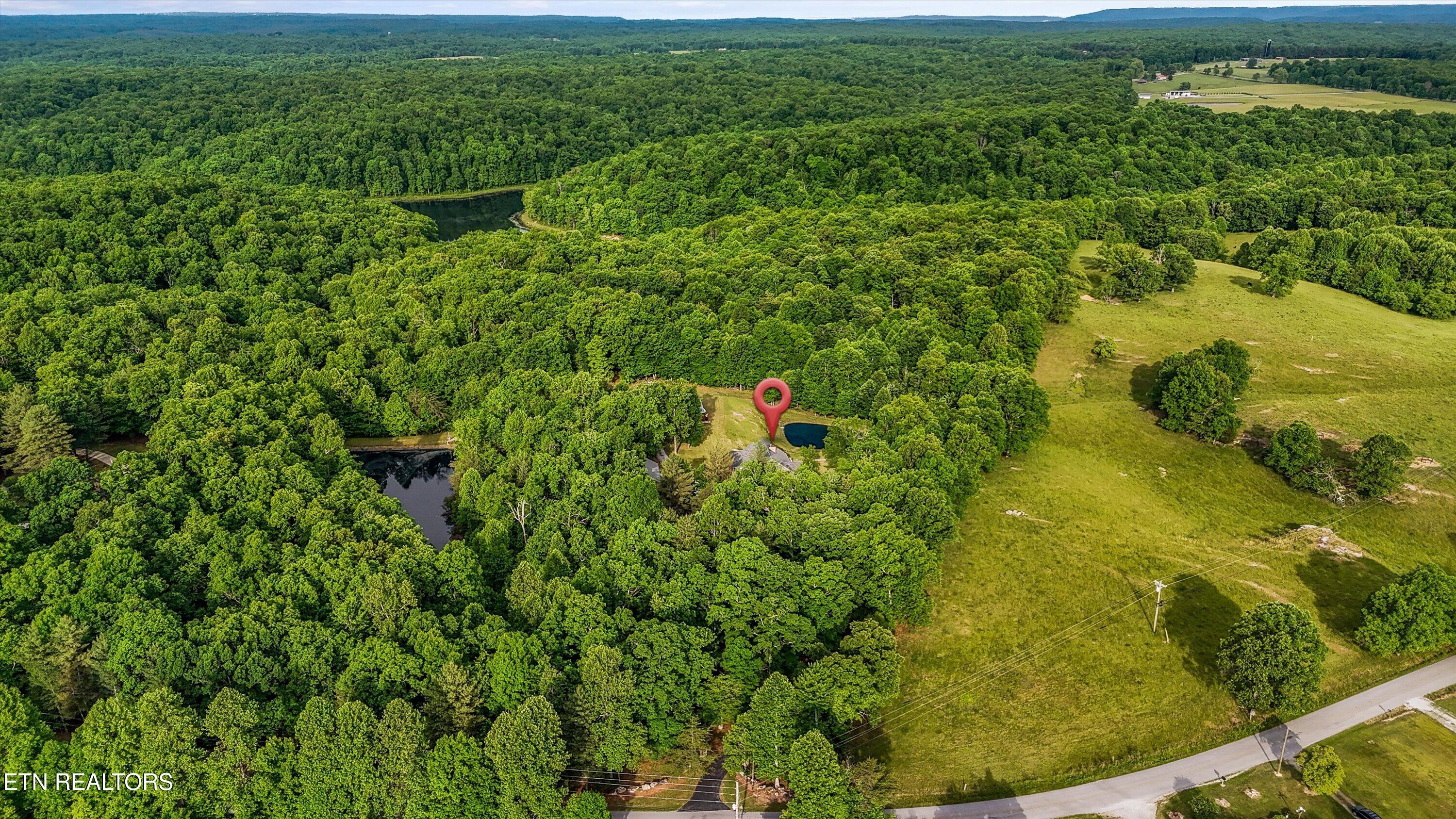 2366 Mayland Road Crossville TN 38571