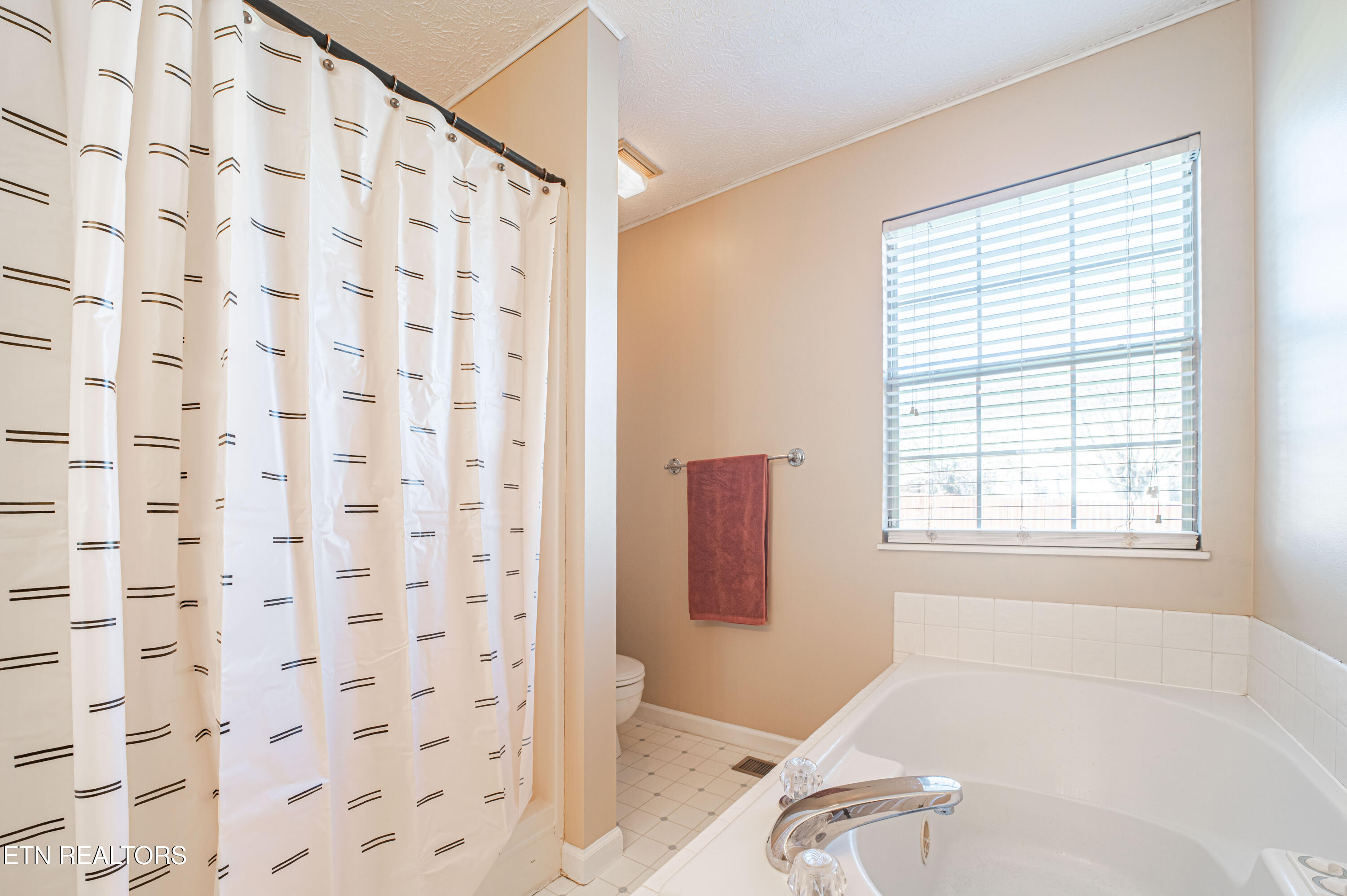 673 Whitesburg Drive Knoxville TN 37918