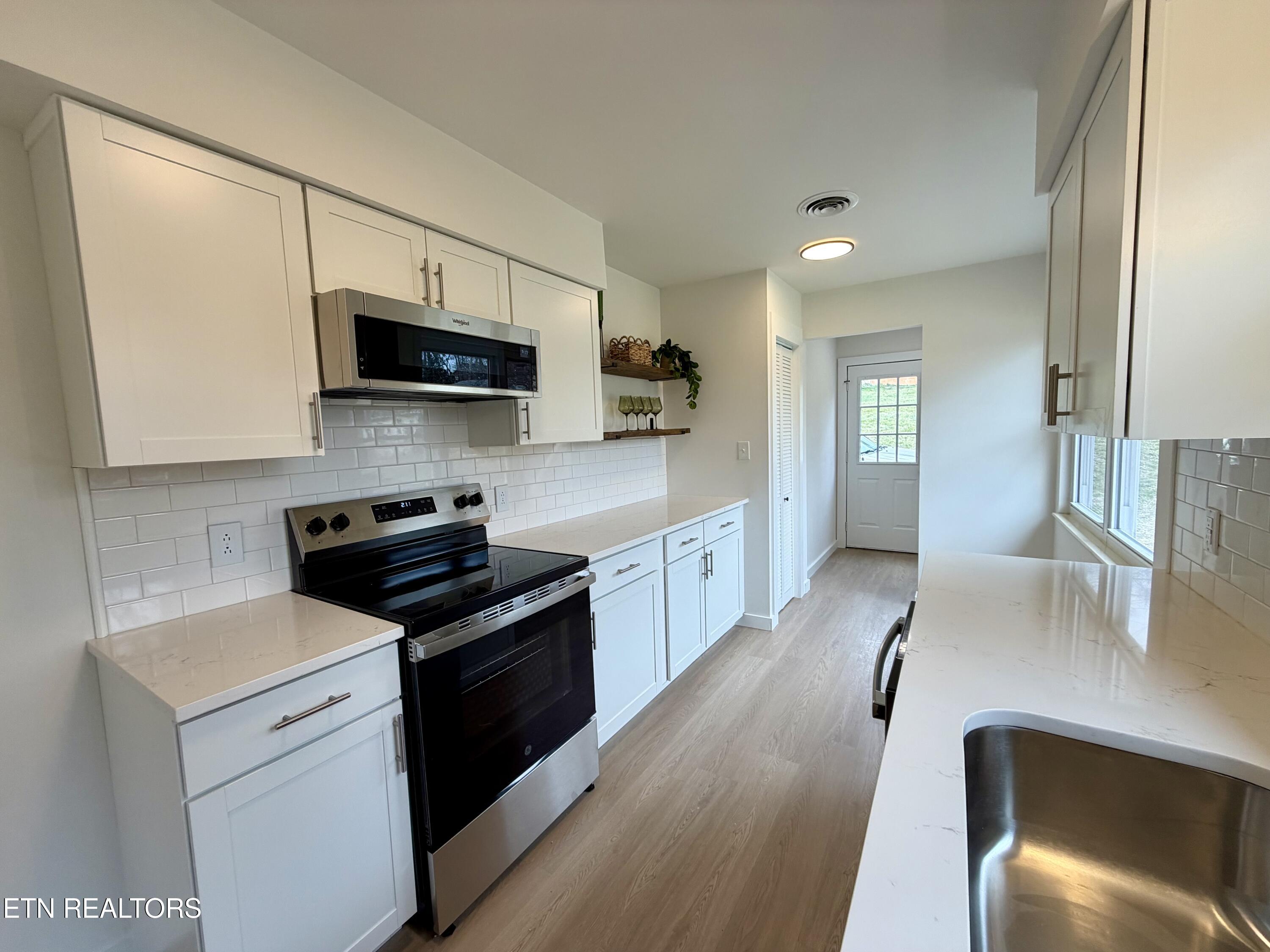 7810 Brickyard Road Powell TN 37849