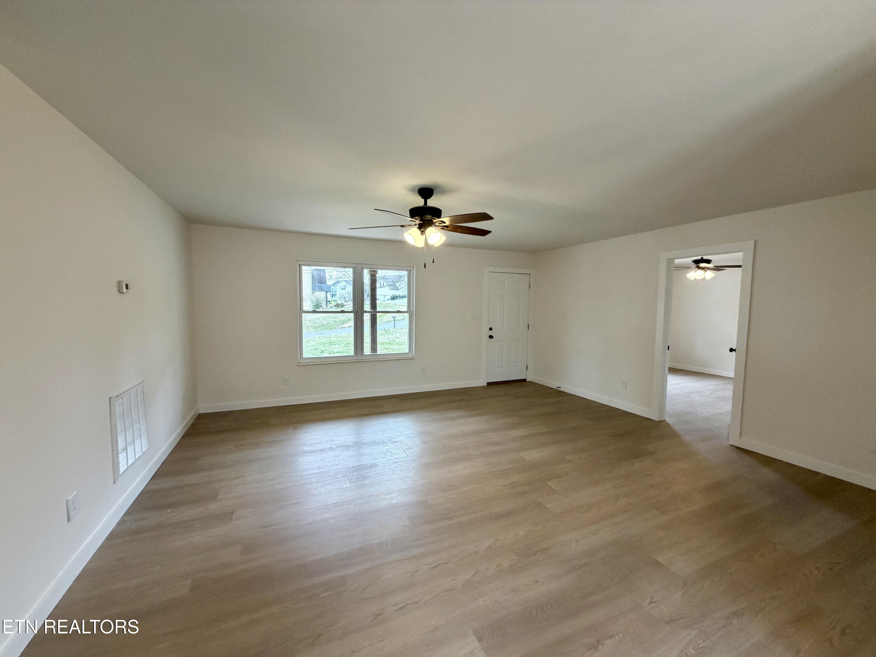 7810 Brickyard Road Powell TN 37849