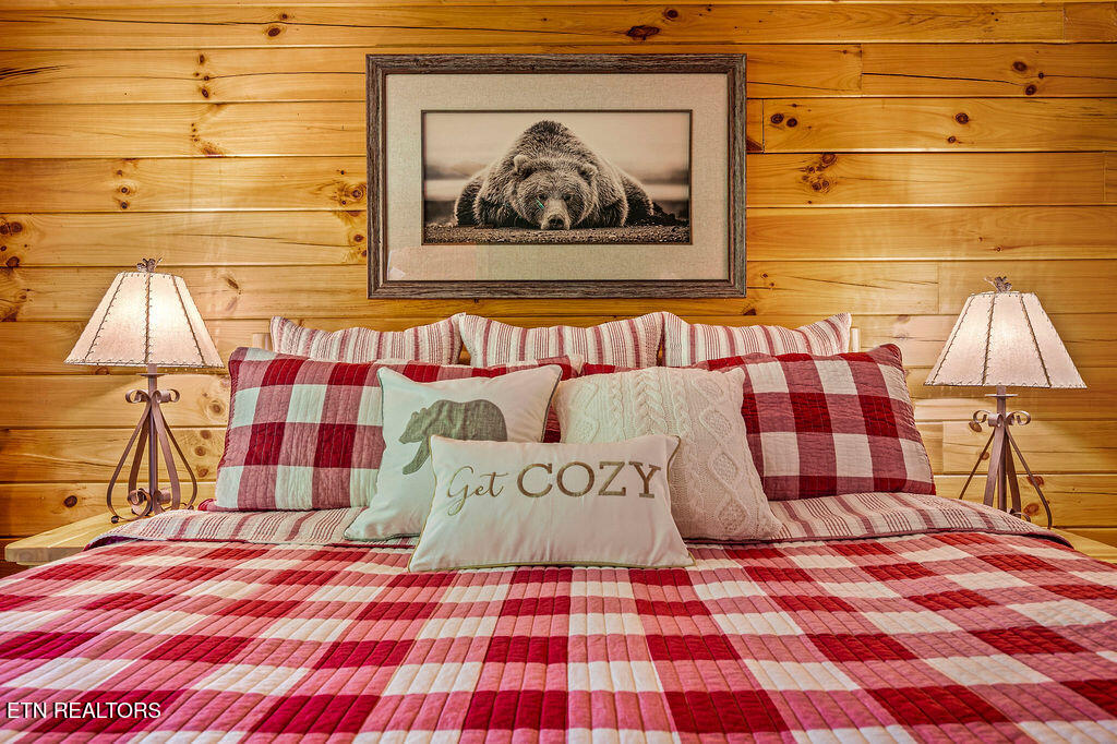 766 High Mountain Way Gatlinburg TN 37738