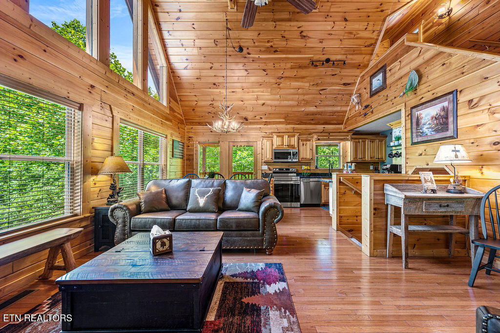 766 High Mountain Way Gatlinburg TN 37738