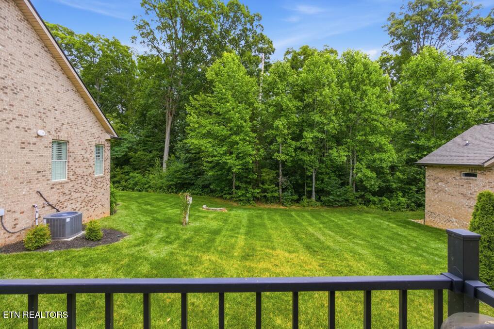 1617 Mountain Drive Lenoir City TN 37772