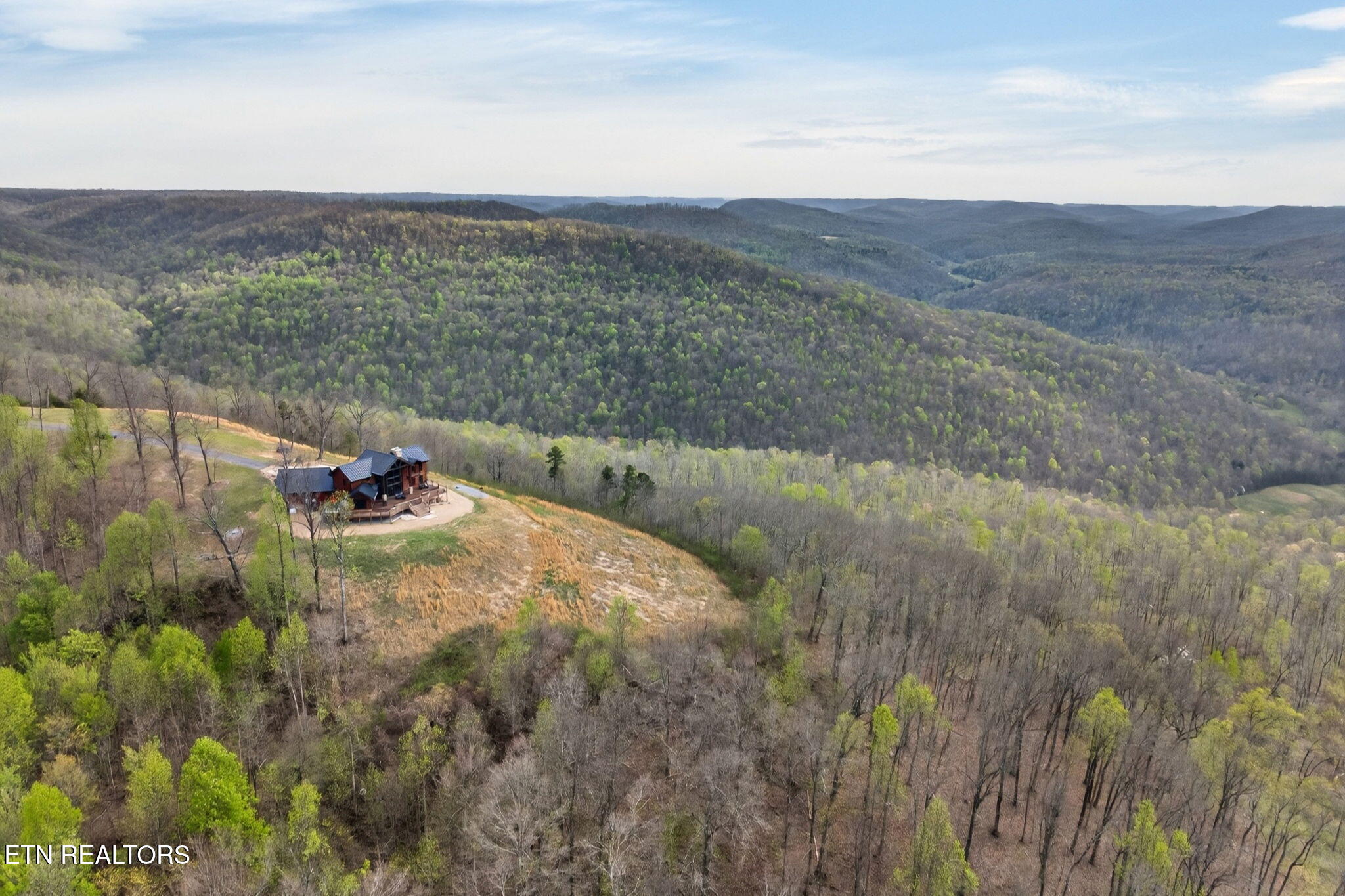 751 Bear Knob Lane Crawford TN 38554
