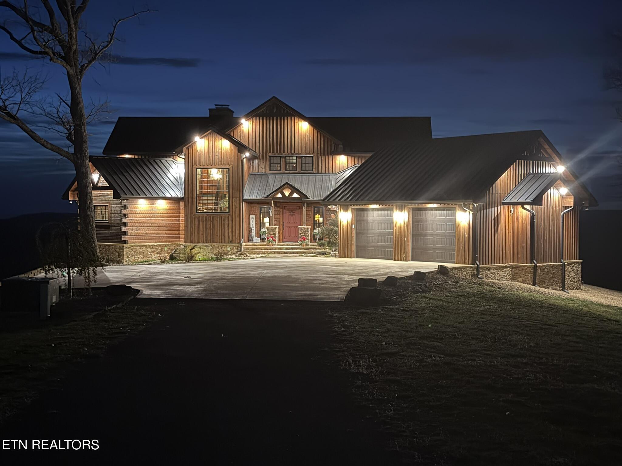 751 Bear Knob Lane Crawford TN 38554