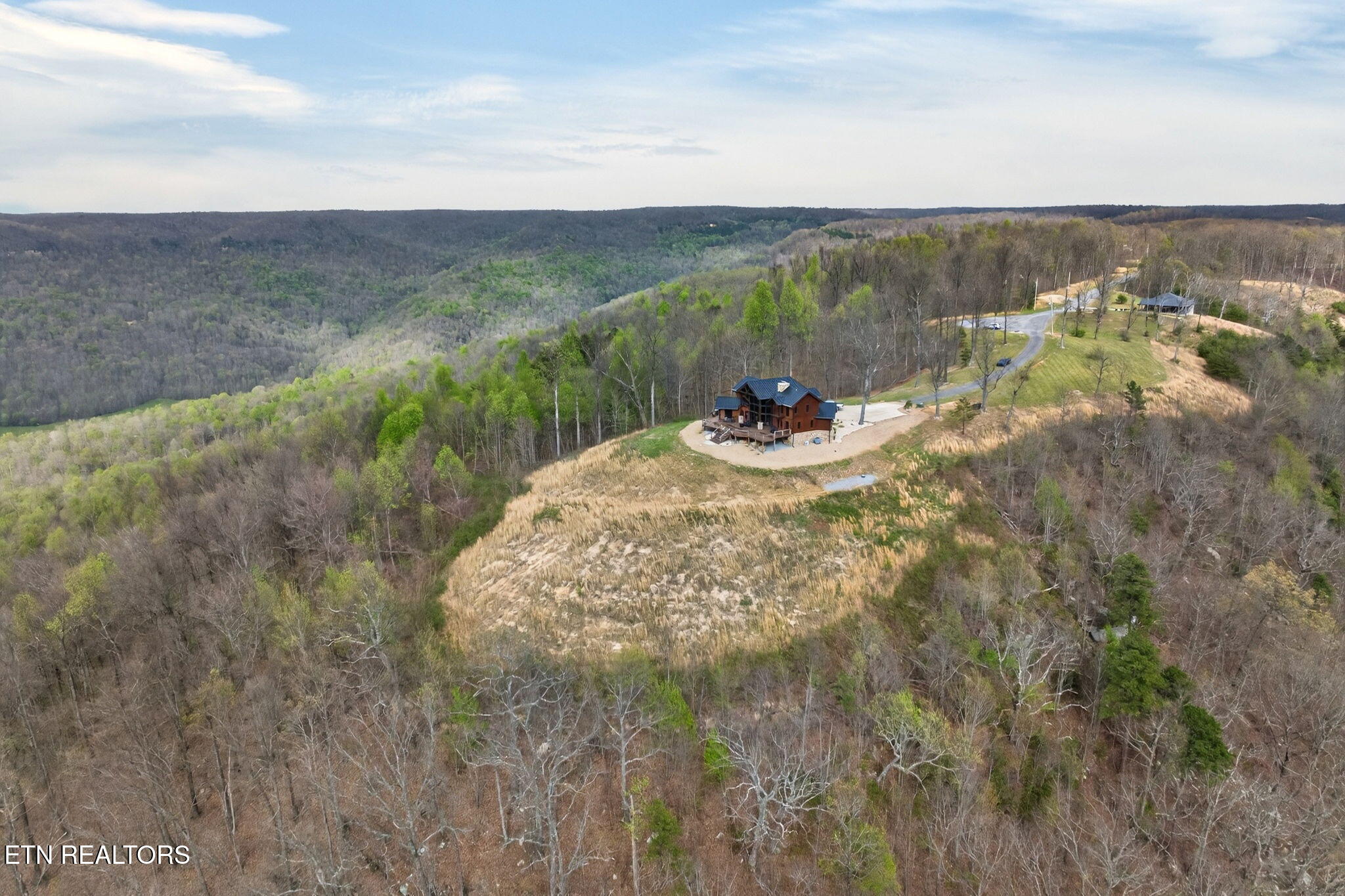 751 Bear Knob Lane Crawford TN 38554