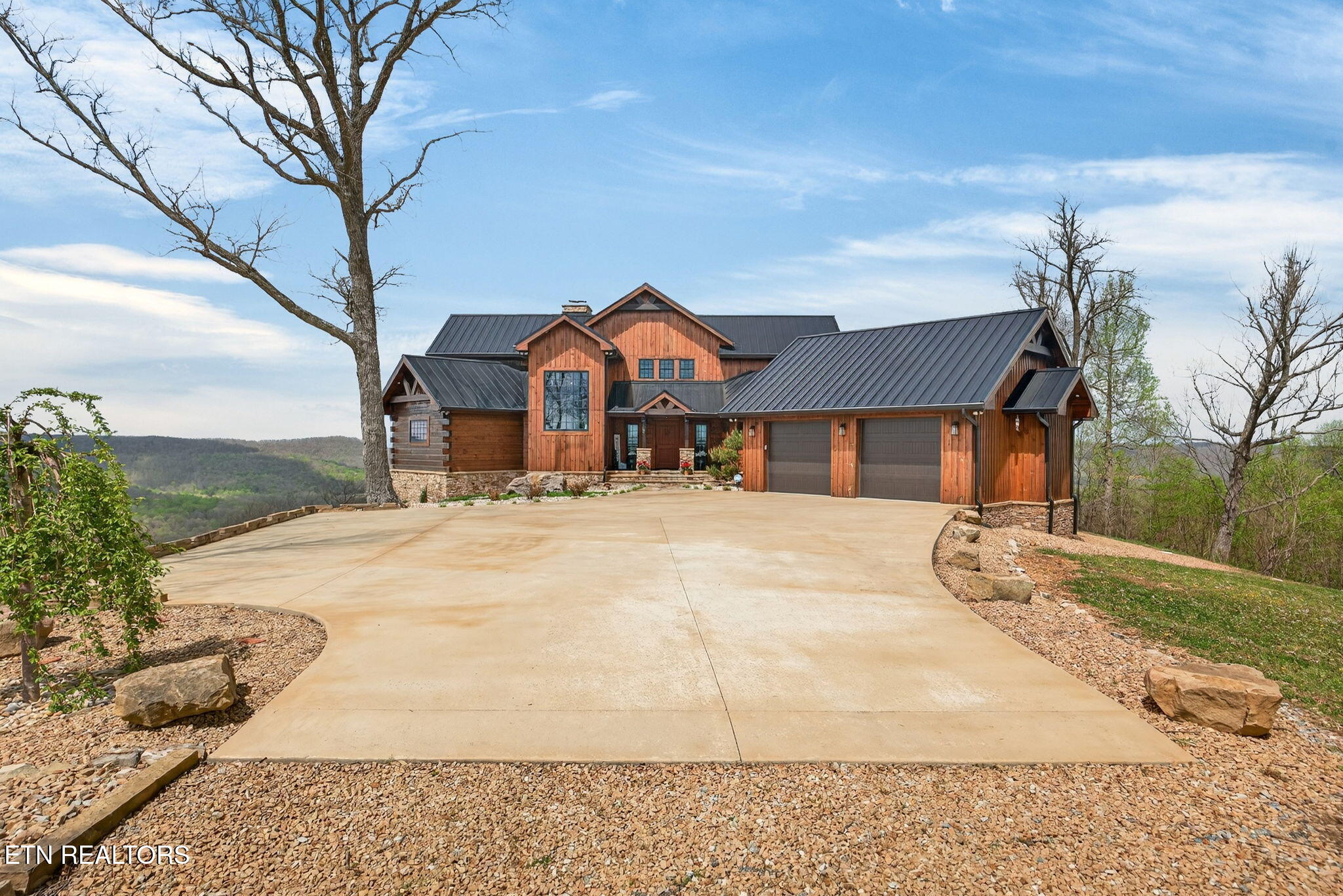 751 Bear Knob Lane Crawford TN 38554
