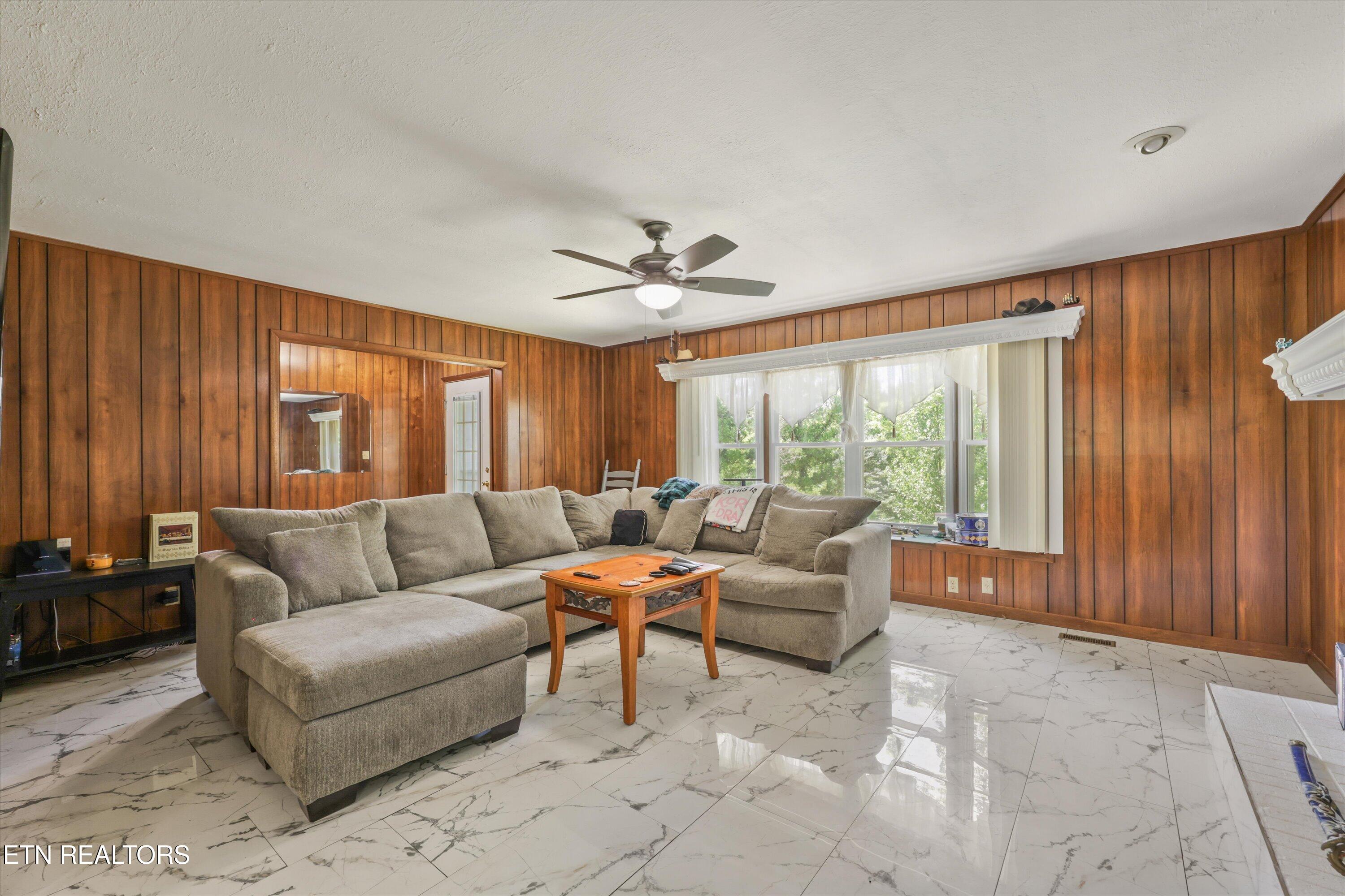 3924 Rocky Branch Road Walland TN 37886