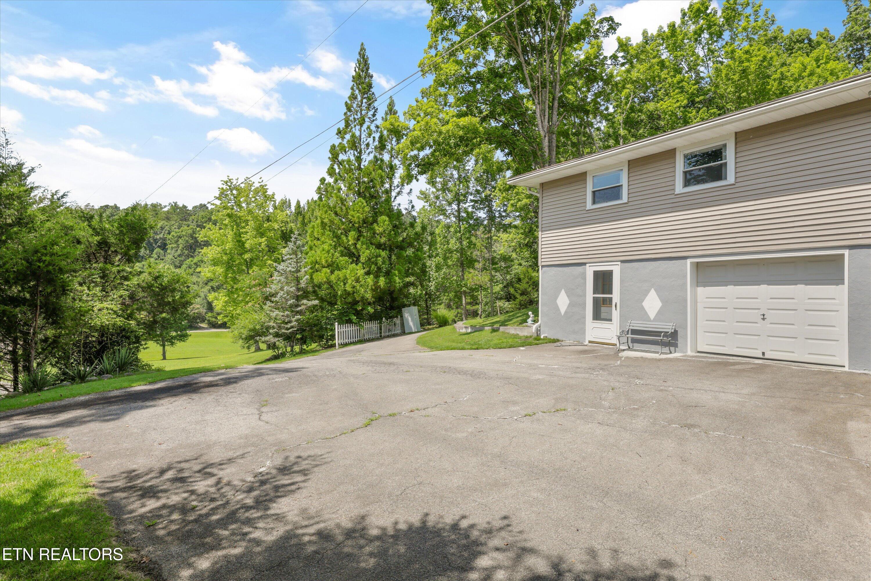 3924 Rocky Branch Road Walland TN 37886