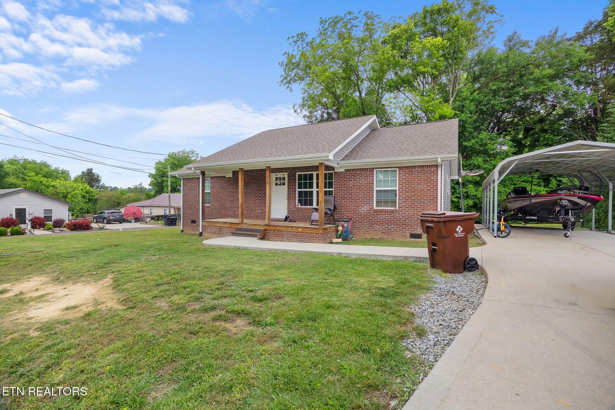 320 W Walnut Street Madisonville TN 37354
