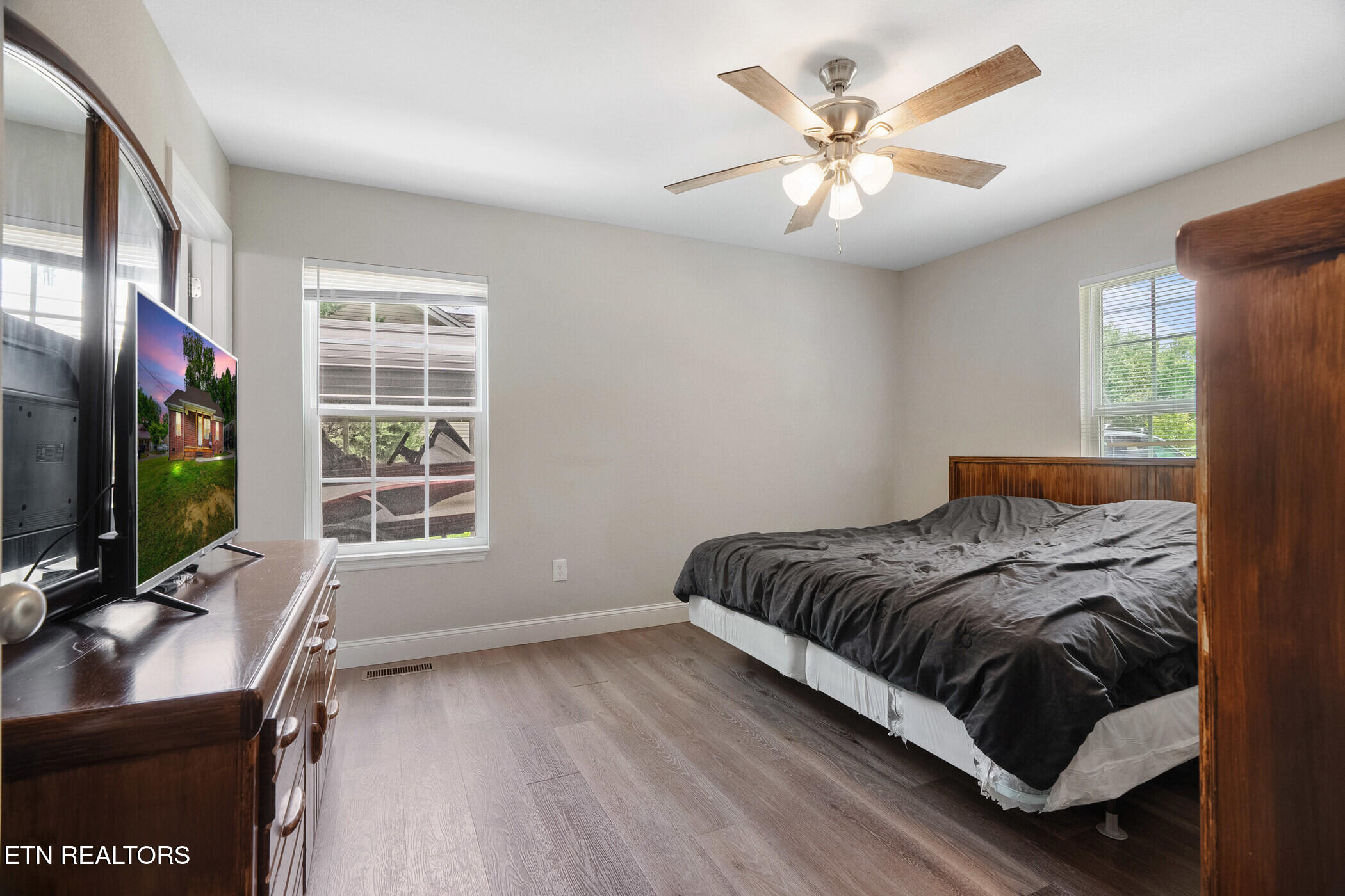 320 W Walnut Street Madisonville TN 37354