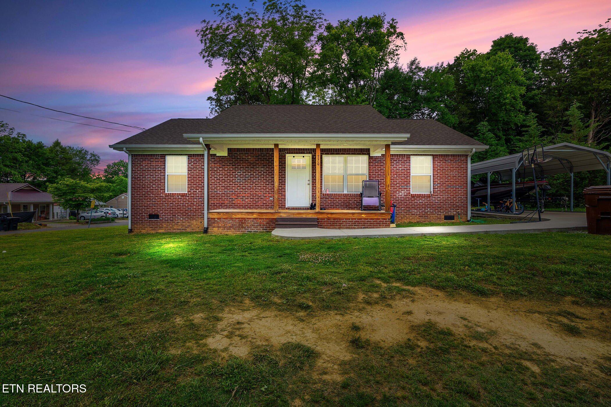 320 W Walnut Street Madisonville TN 37354