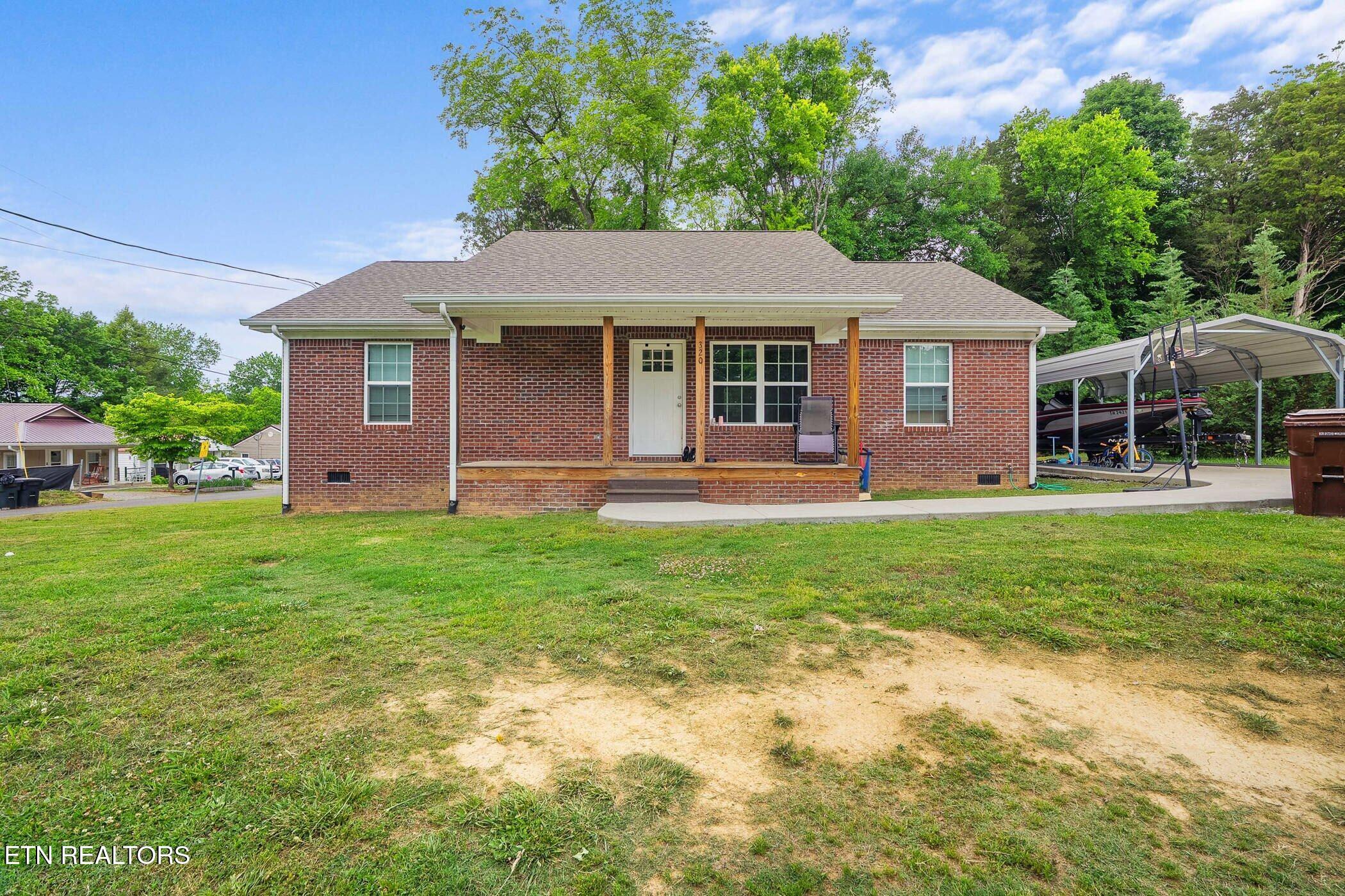 320 W Walnut Street Madisonville TN 37354