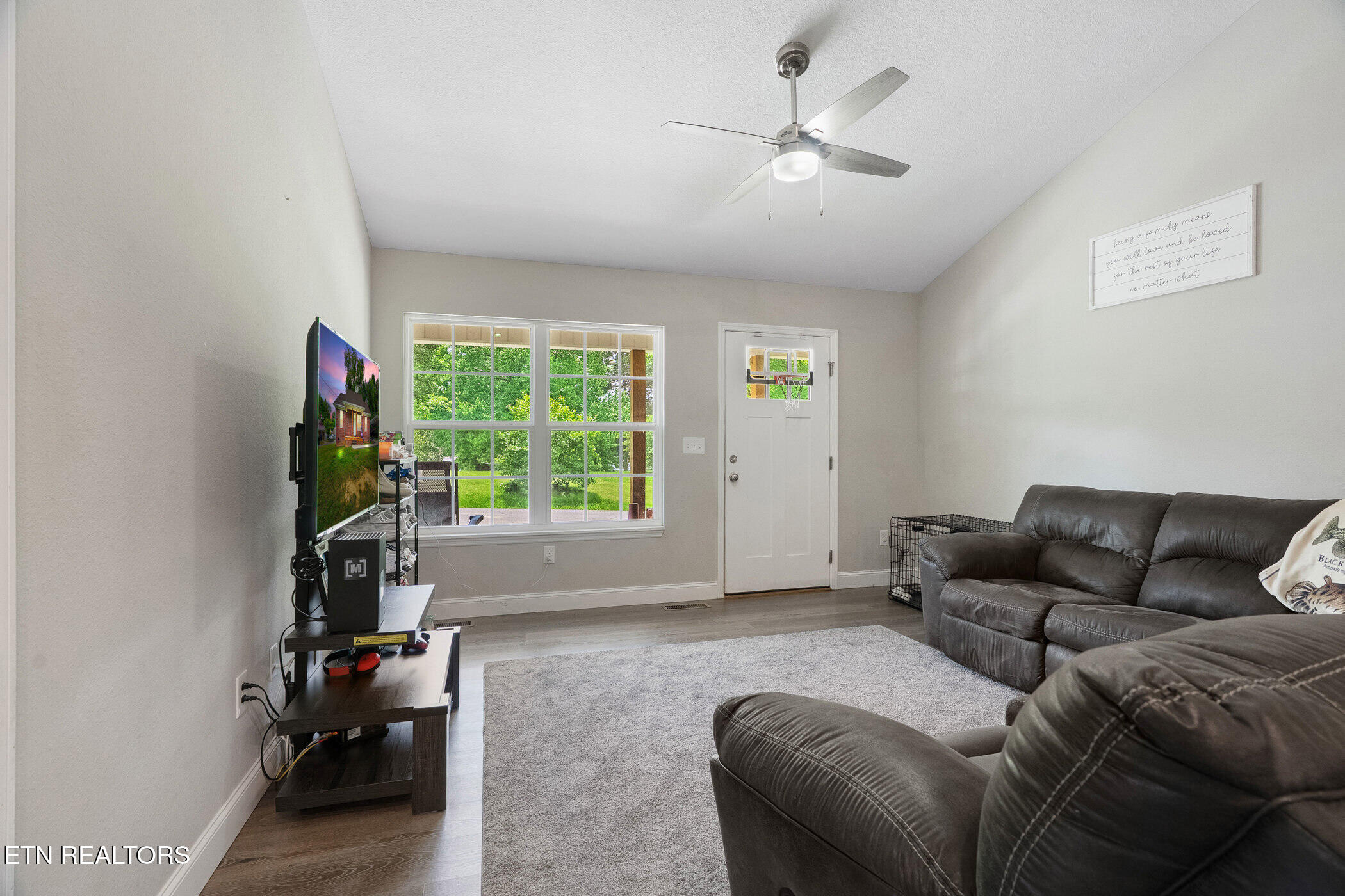 320 W Walnut Street Madisonville TN 37354