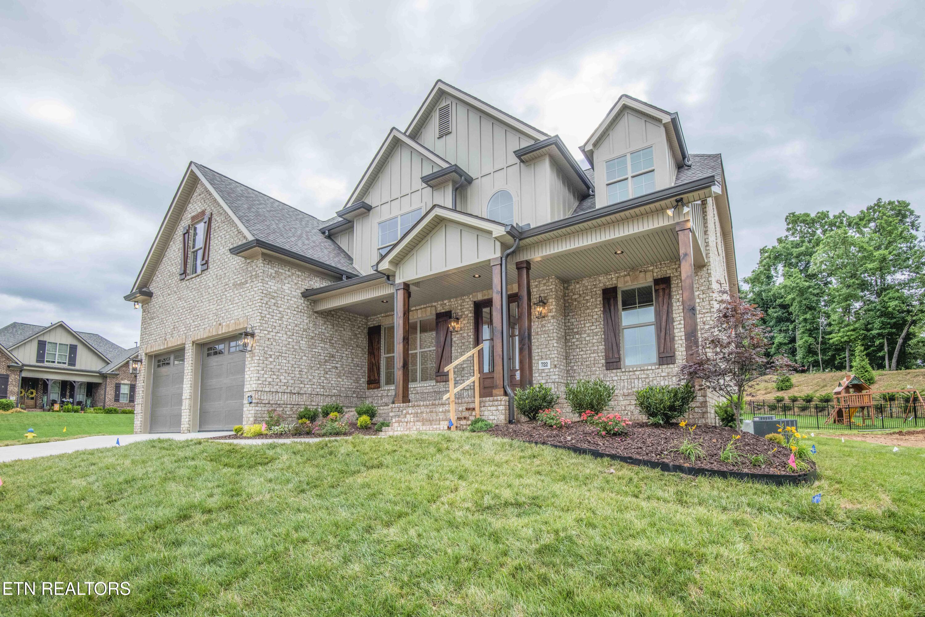 722 Eaglehorne Lane Knoxville TN 37909