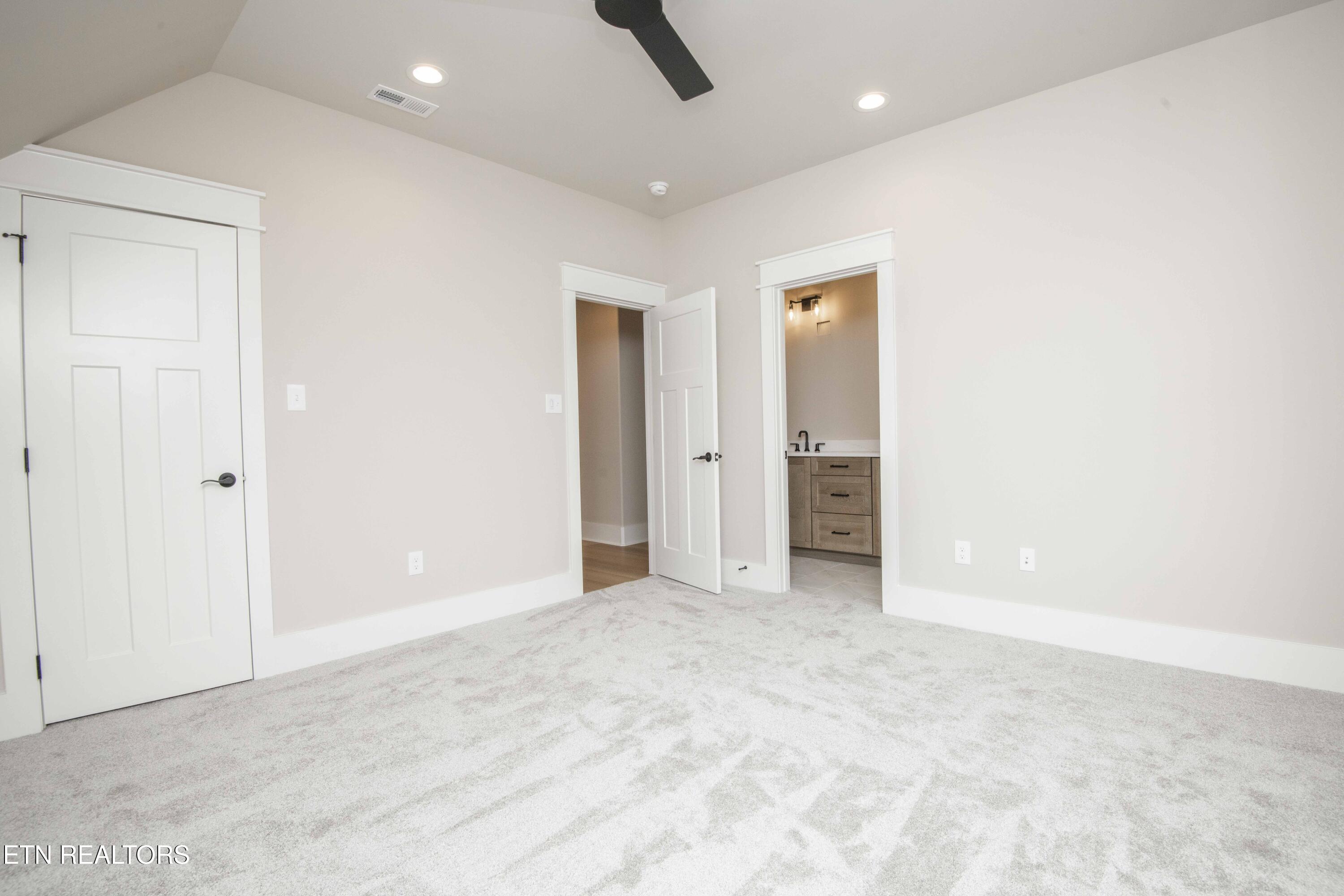 722 Eaglehorne Lane Knoxville TN 37909