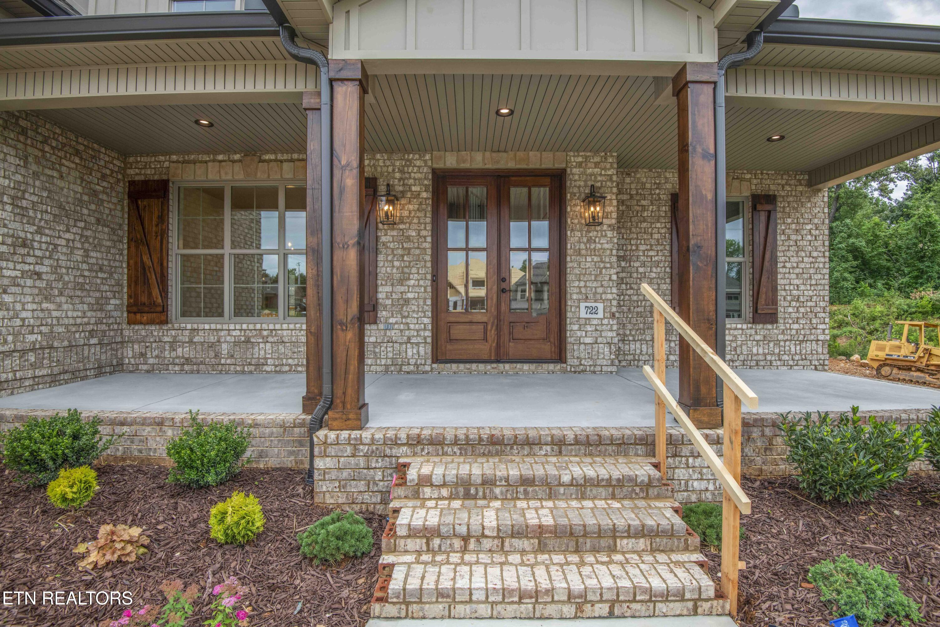 722 Eaglehorne Lane Knoxville TN 37909