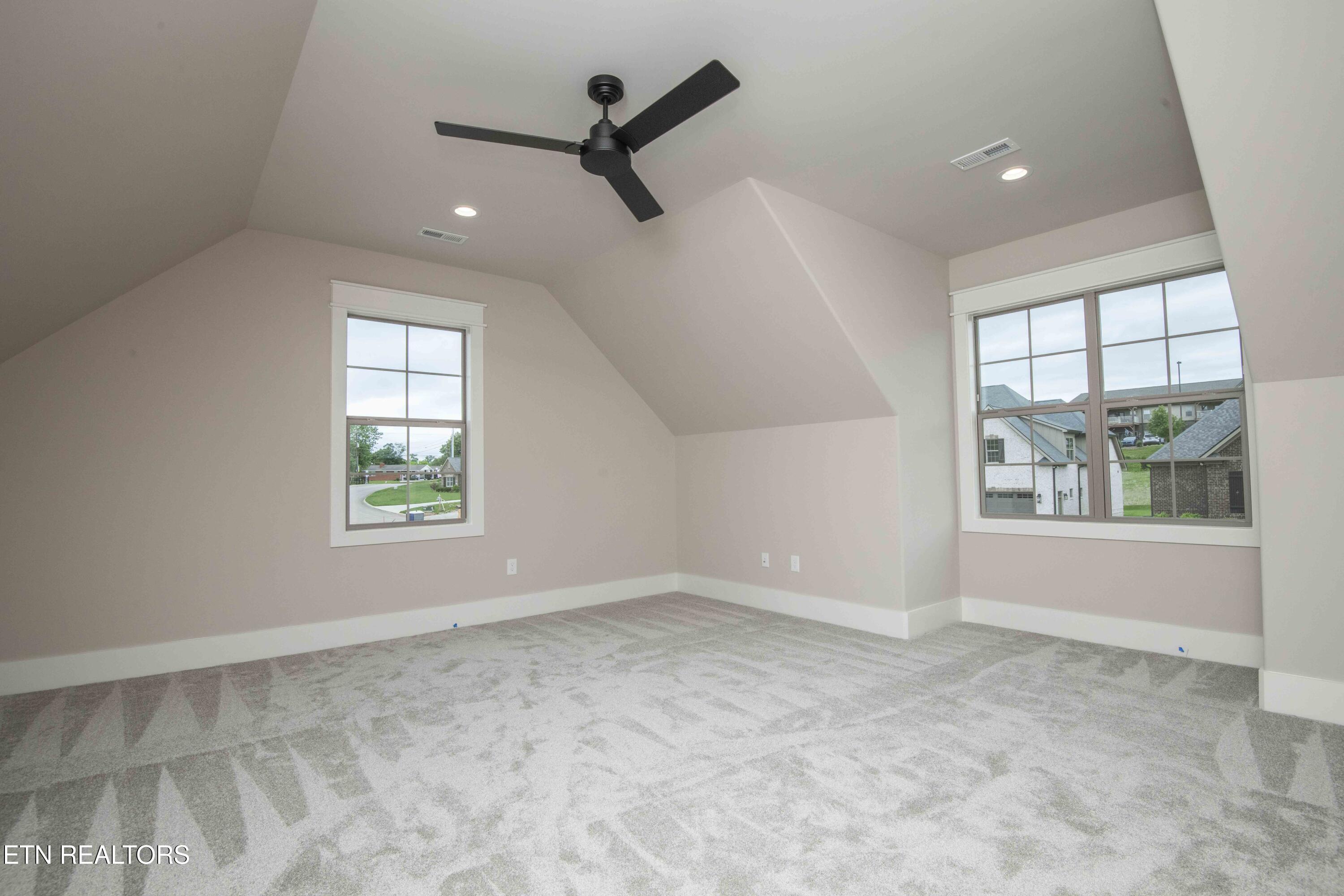 722 Eaglehorne Lane Knoxville TN 37909