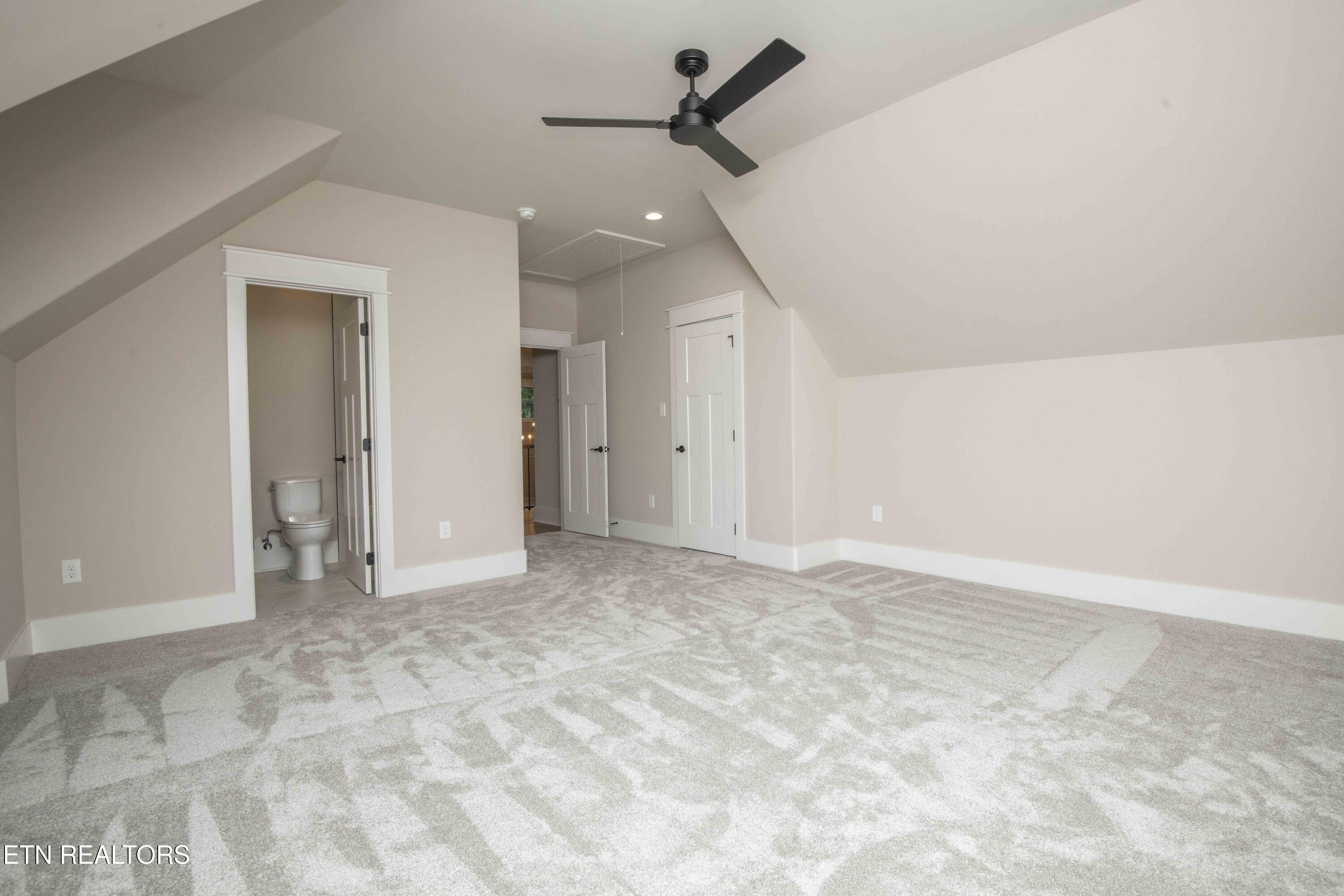722 Eaglehorne Lane Knoxville TN 37909