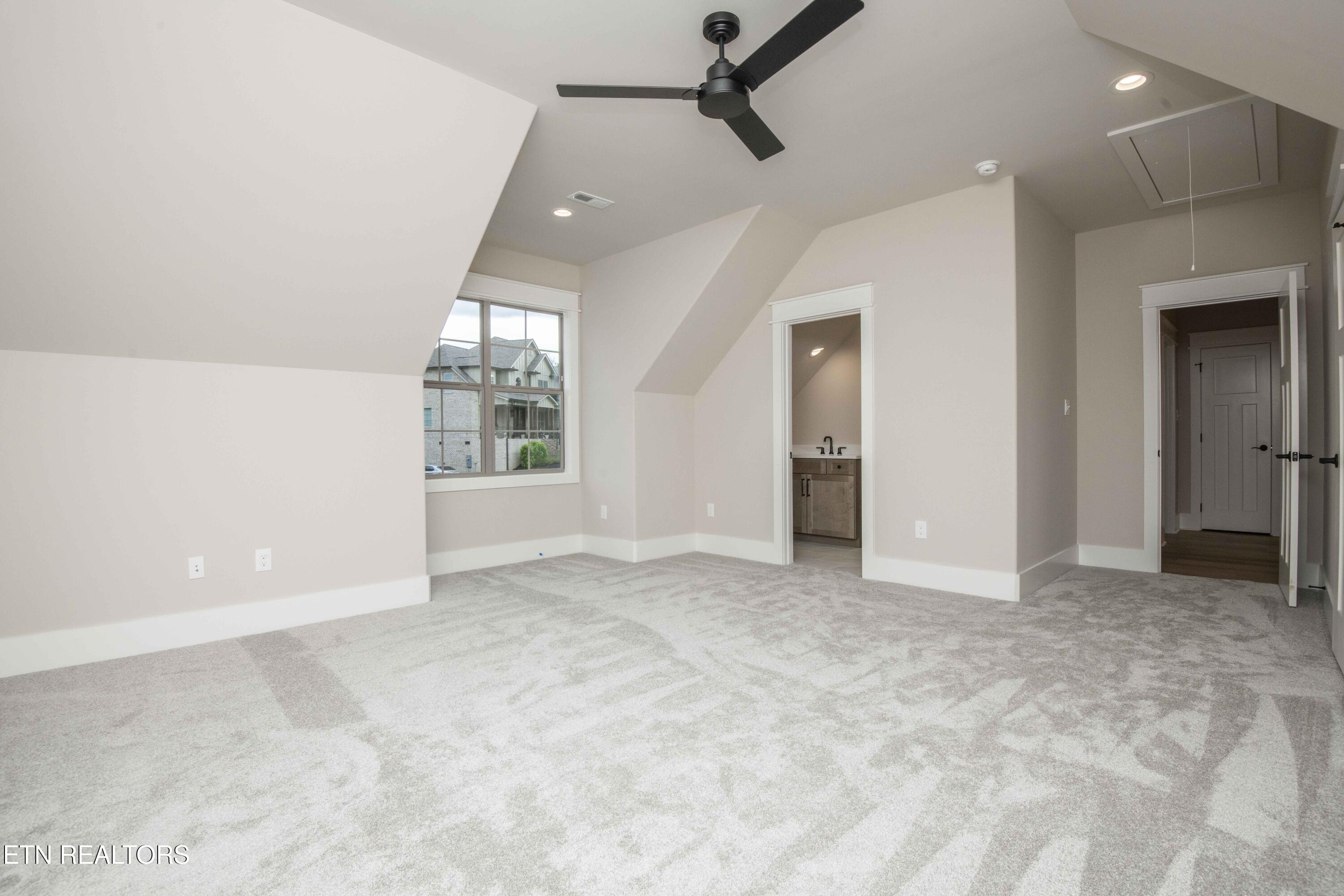 722 Eaglehorne Lane Knoxville TN 37909