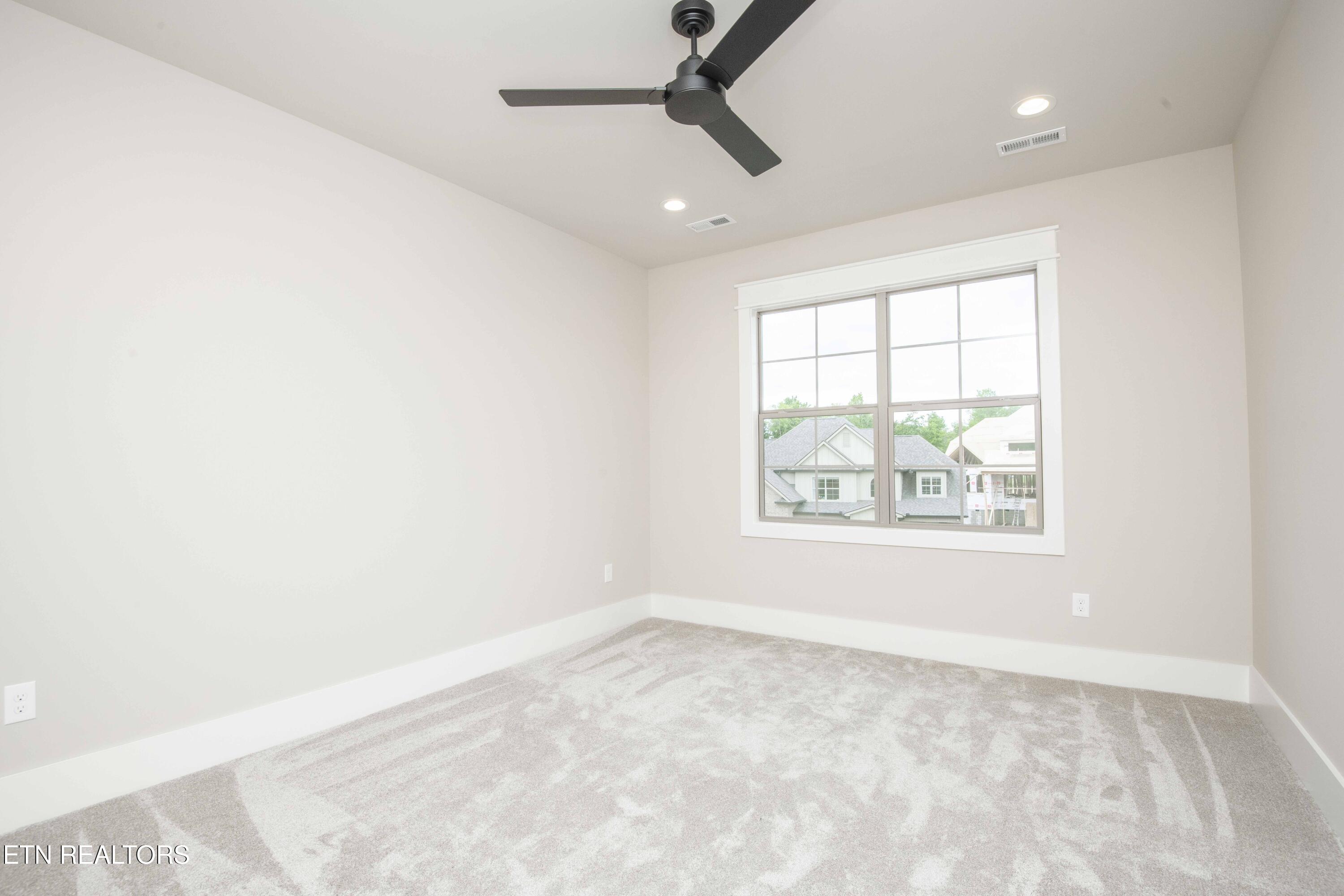 722 Eaglehorne Lane Knoxville TN 37909