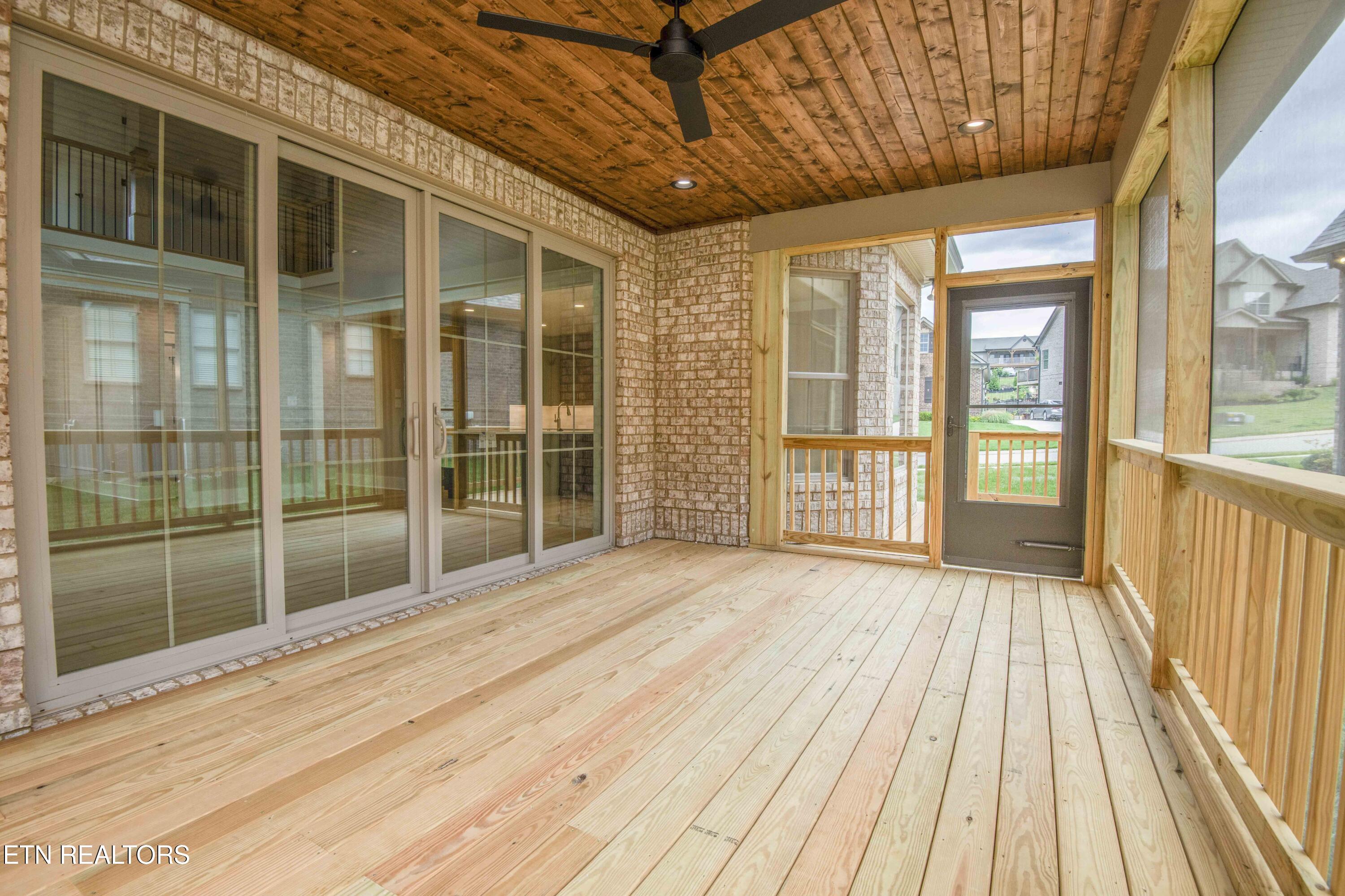 722 Eaglehorne Lane Knoxville TN 37909