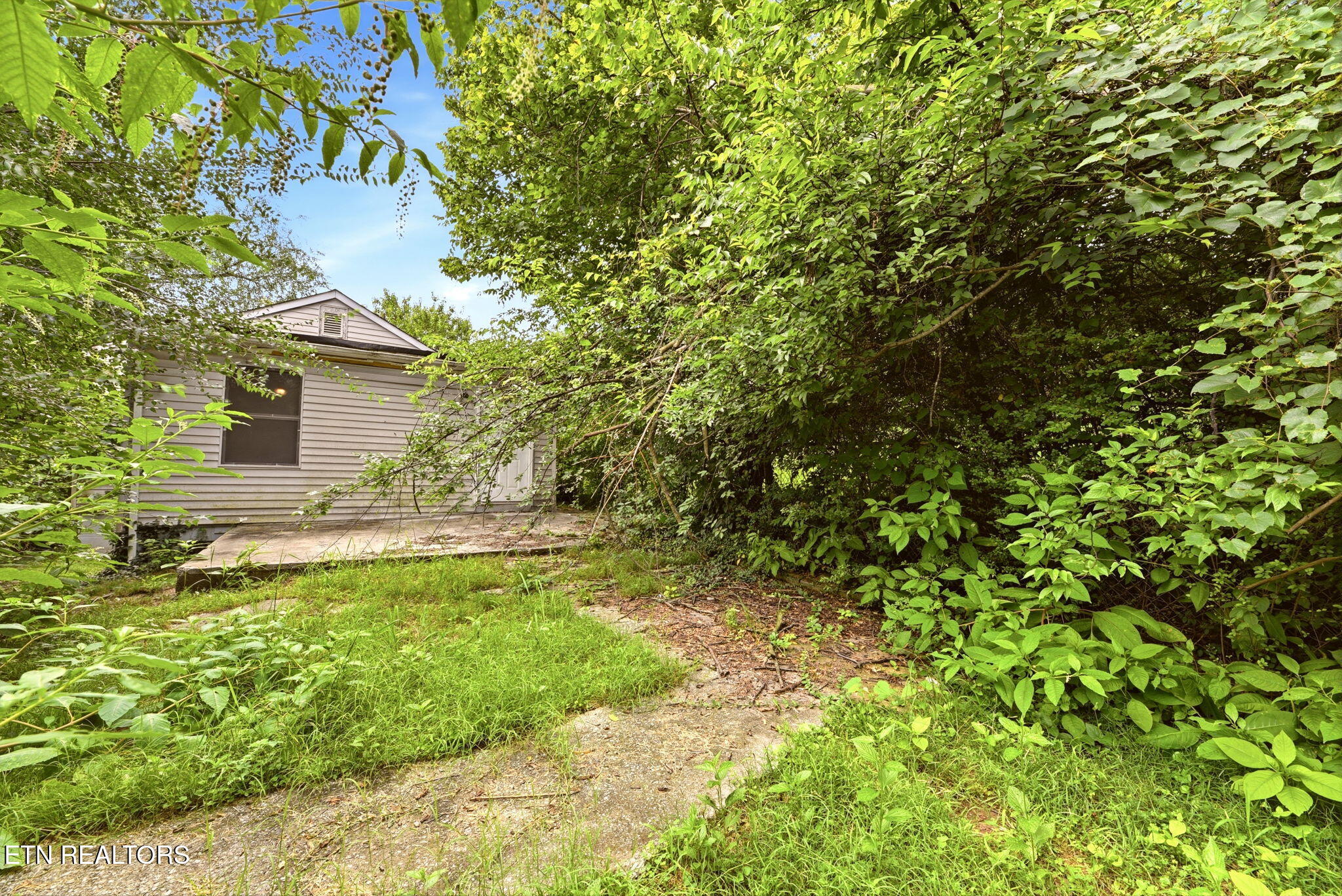 2541 Brown Avenue Knoxville TN 37917
