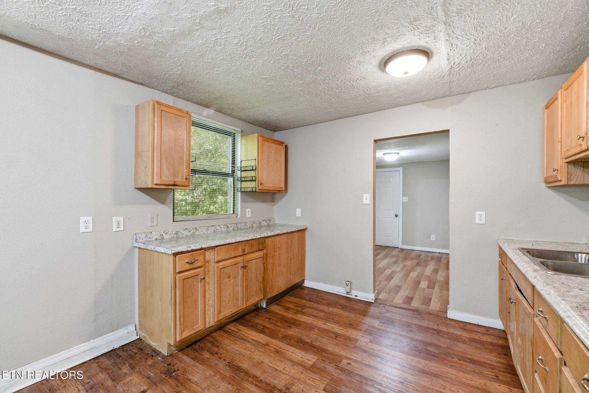 2541 Brown Avenue Knoxville TN 37917