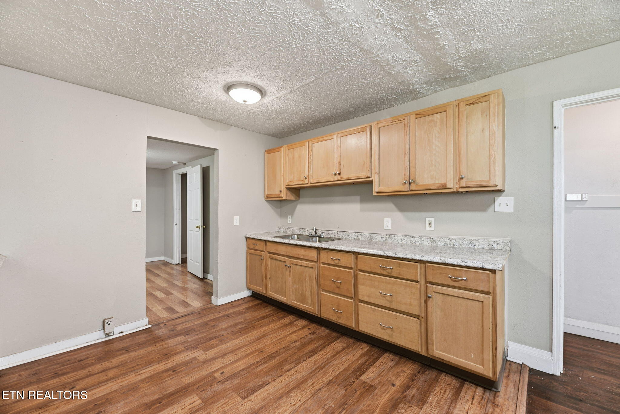 2541 Brown Avenue Knoxville TN 37917
