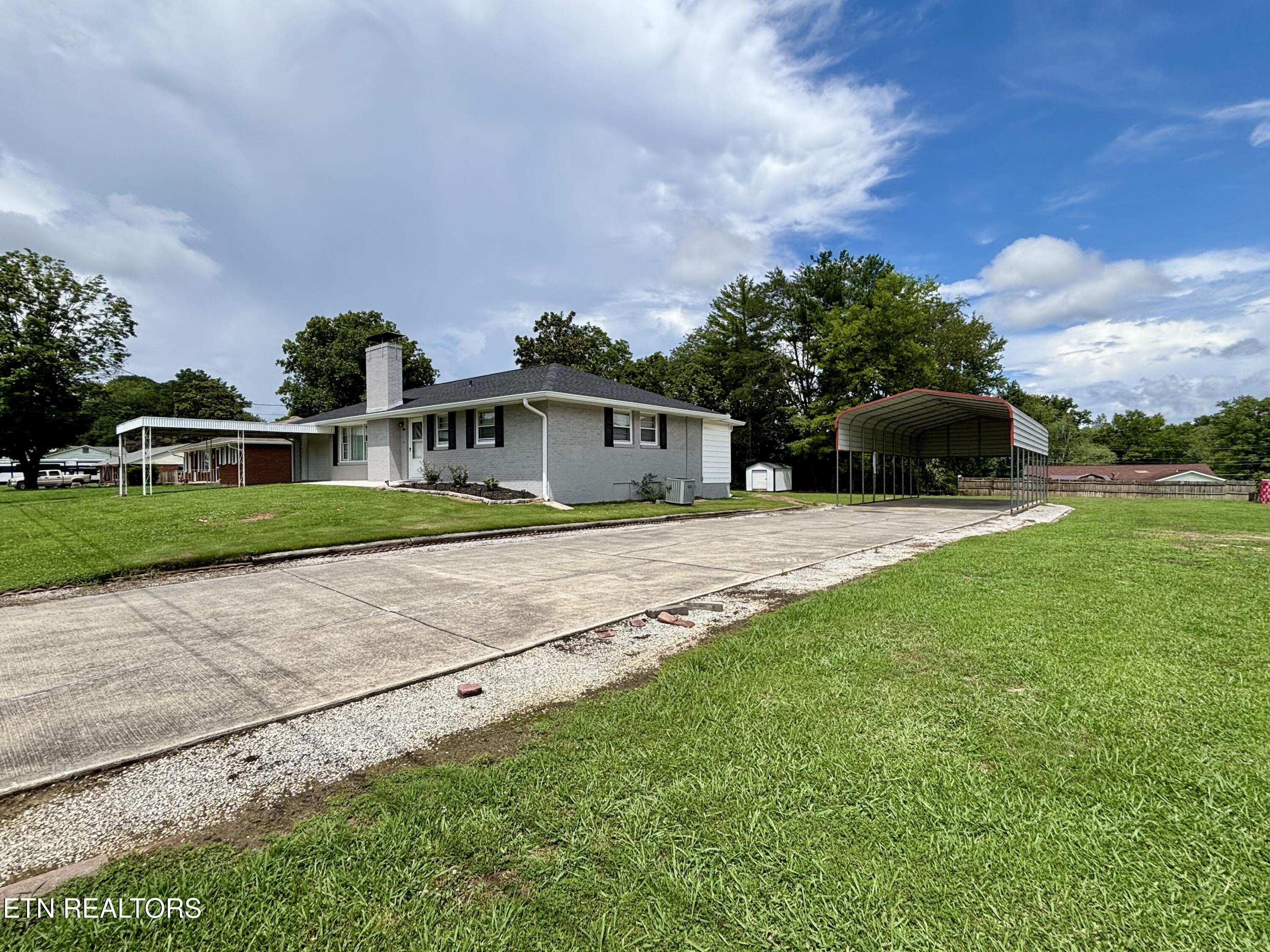 107 Hillcrest Lane Kingston TN 37763