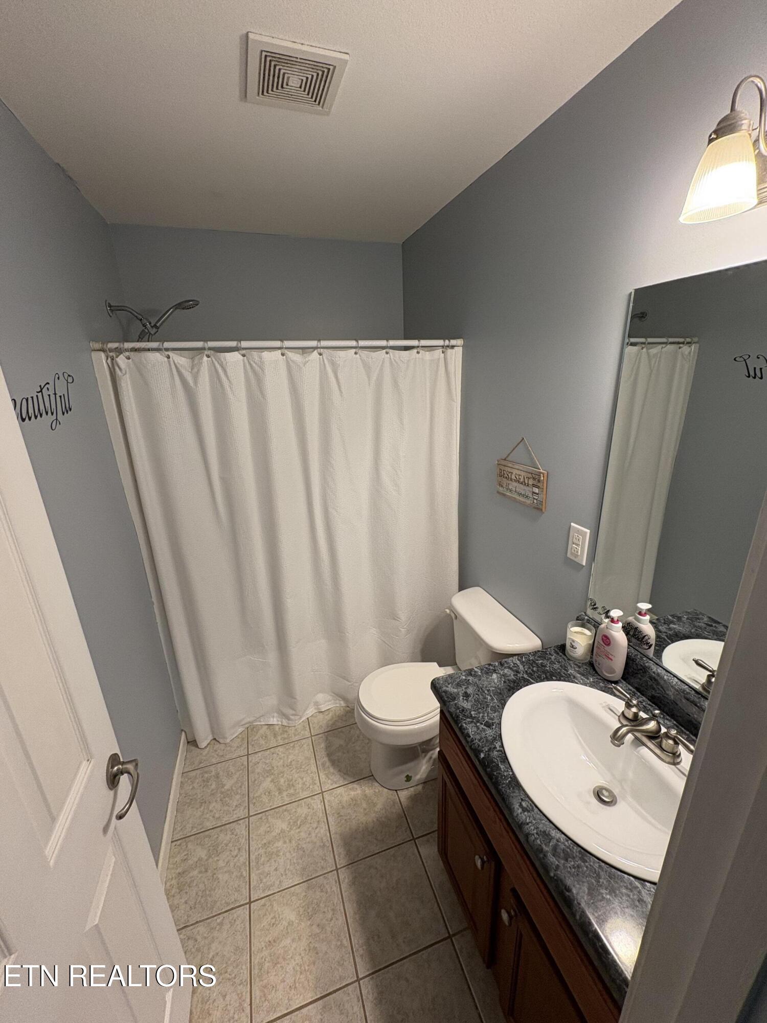 1757 River Road Kingston TN 37763