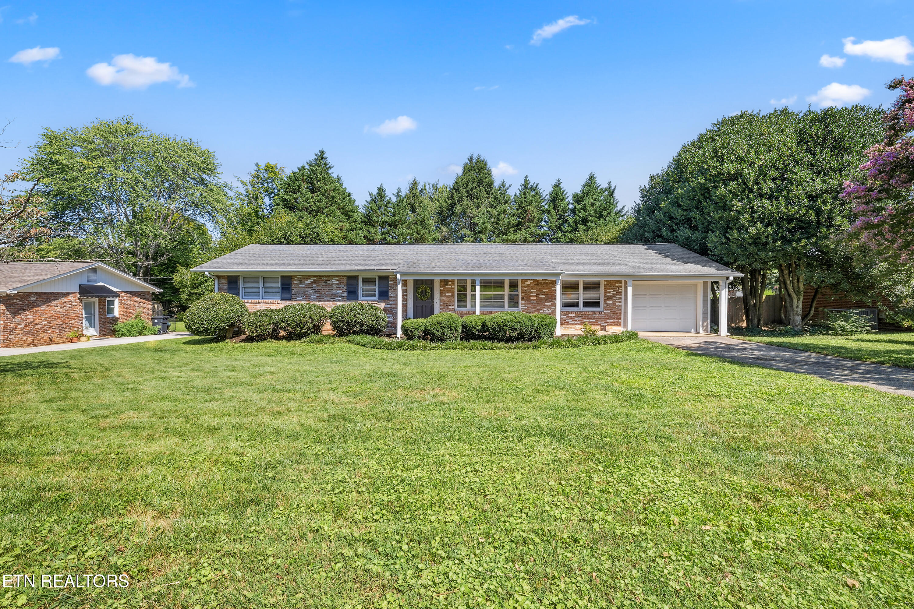 7925 Stratton Drive Knoxville TN 37919