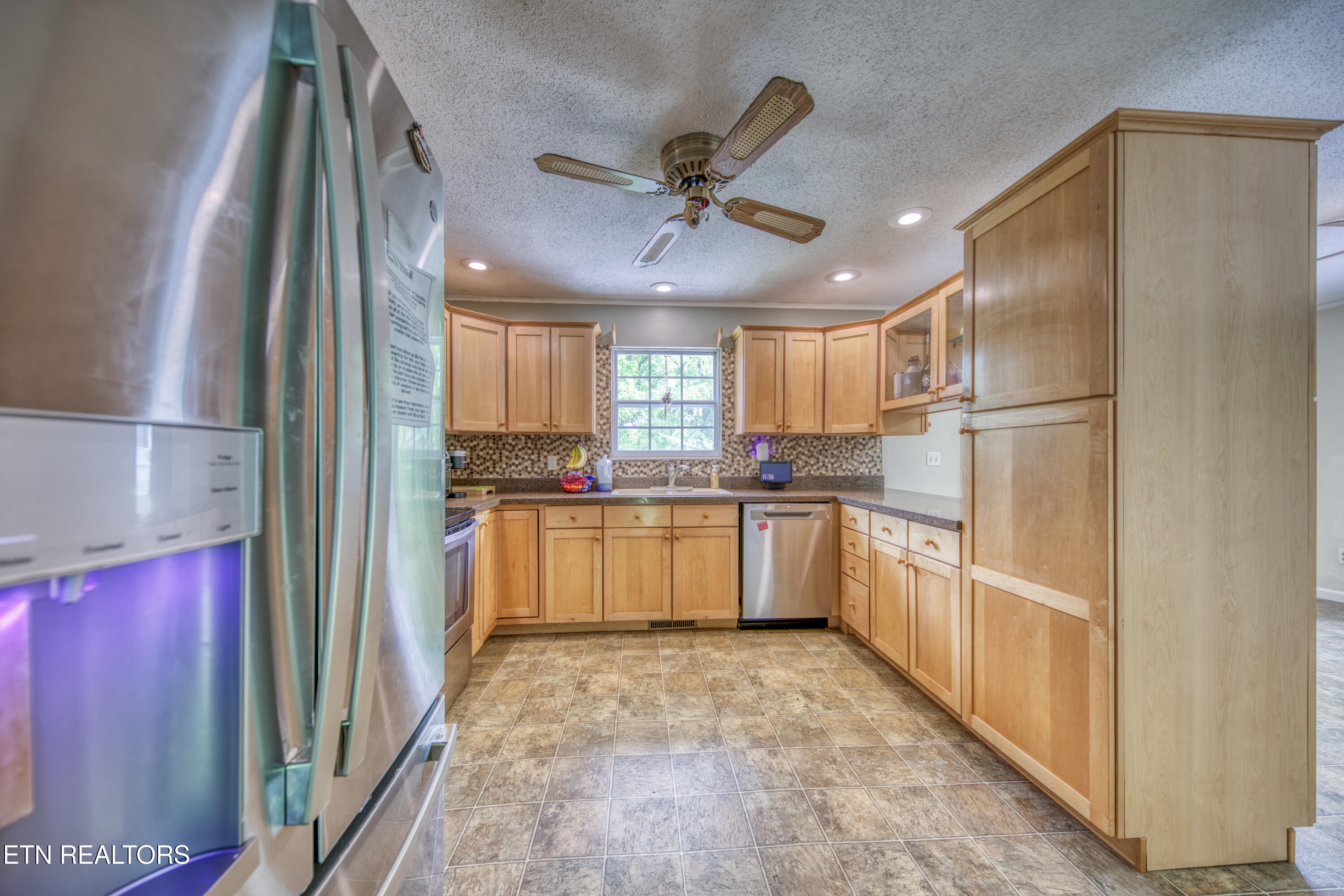 900 Foster Drive Lenoir City TN 37772