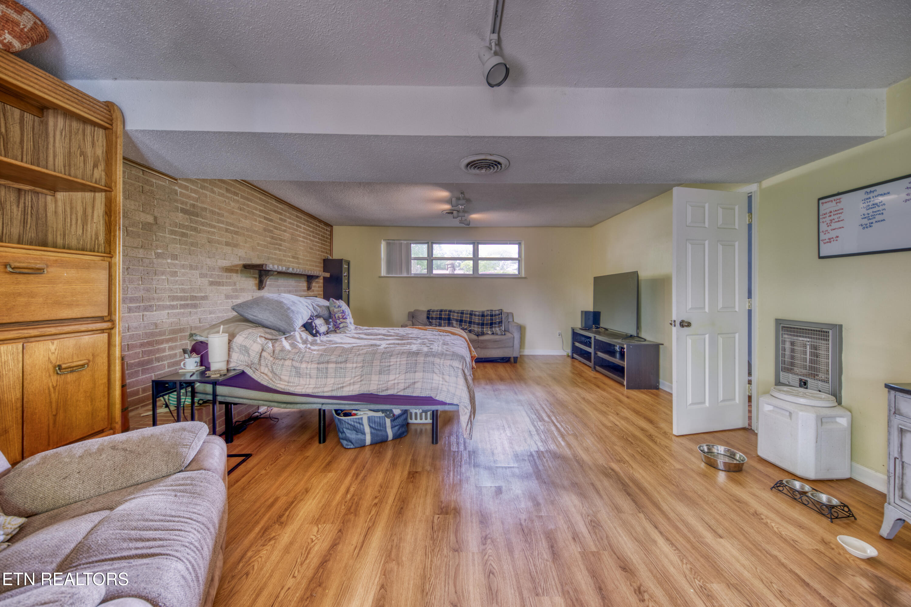 900 Foster Drive Lenoir City TN 37772