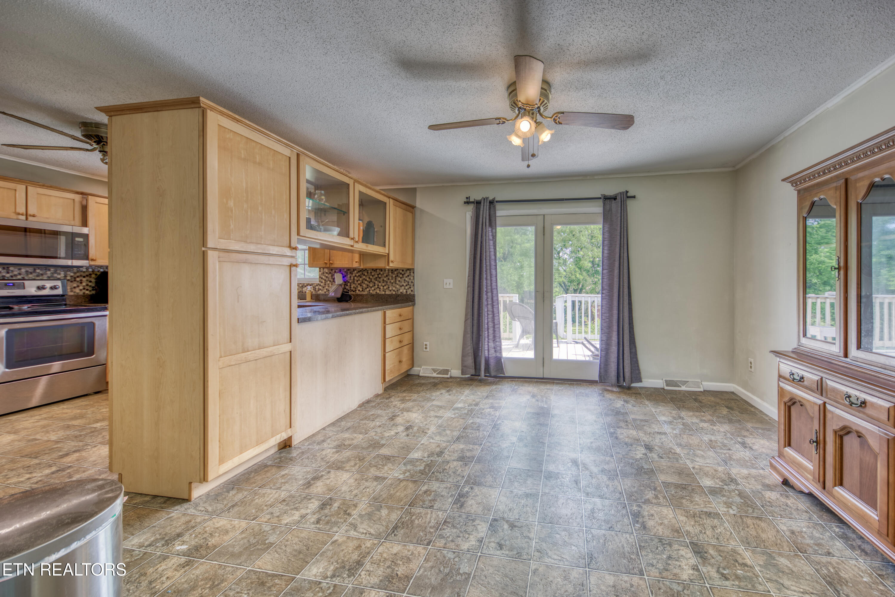 900 Foster Drive Lenoir City TN 37772