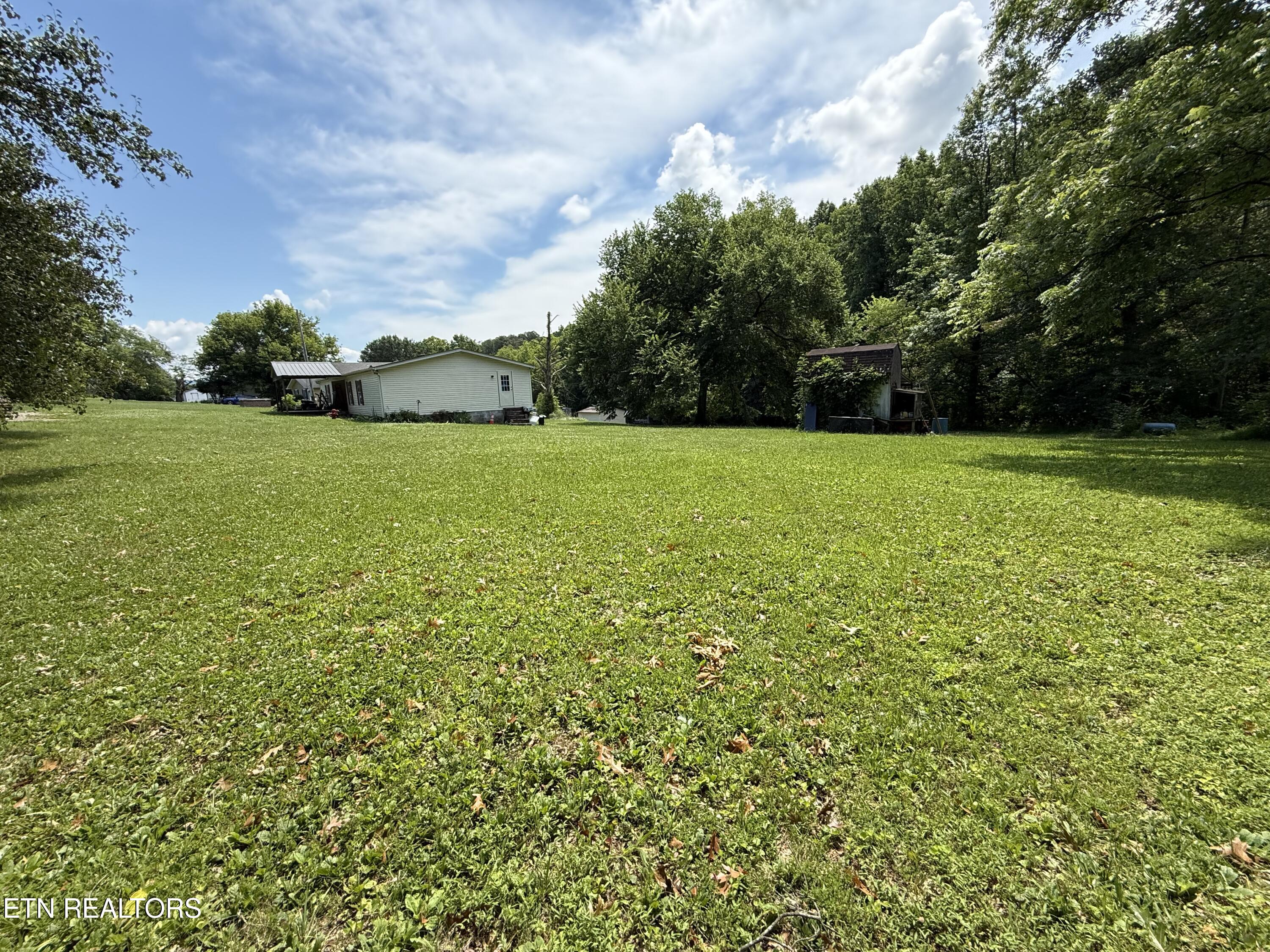 8302 Chauvin Lane Corryton TN 37721