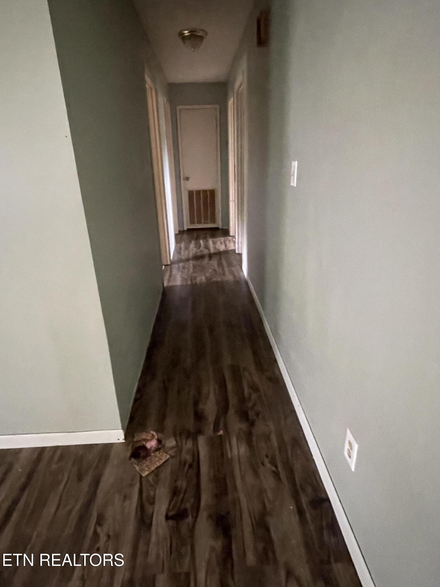 1824 Pembrook Drive Morristown TN 37813