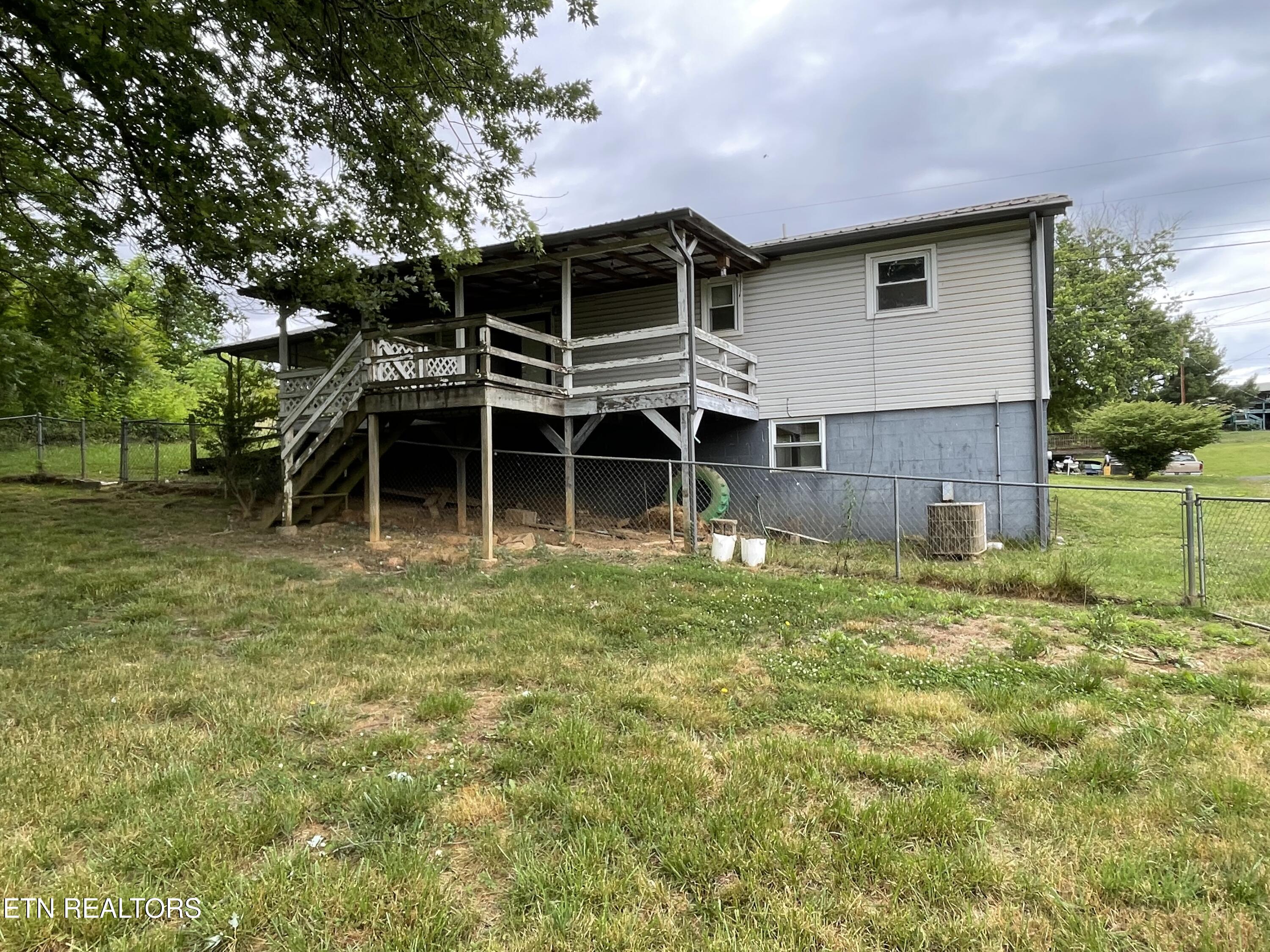1824 Pembrook Drive Morristown TN 37813