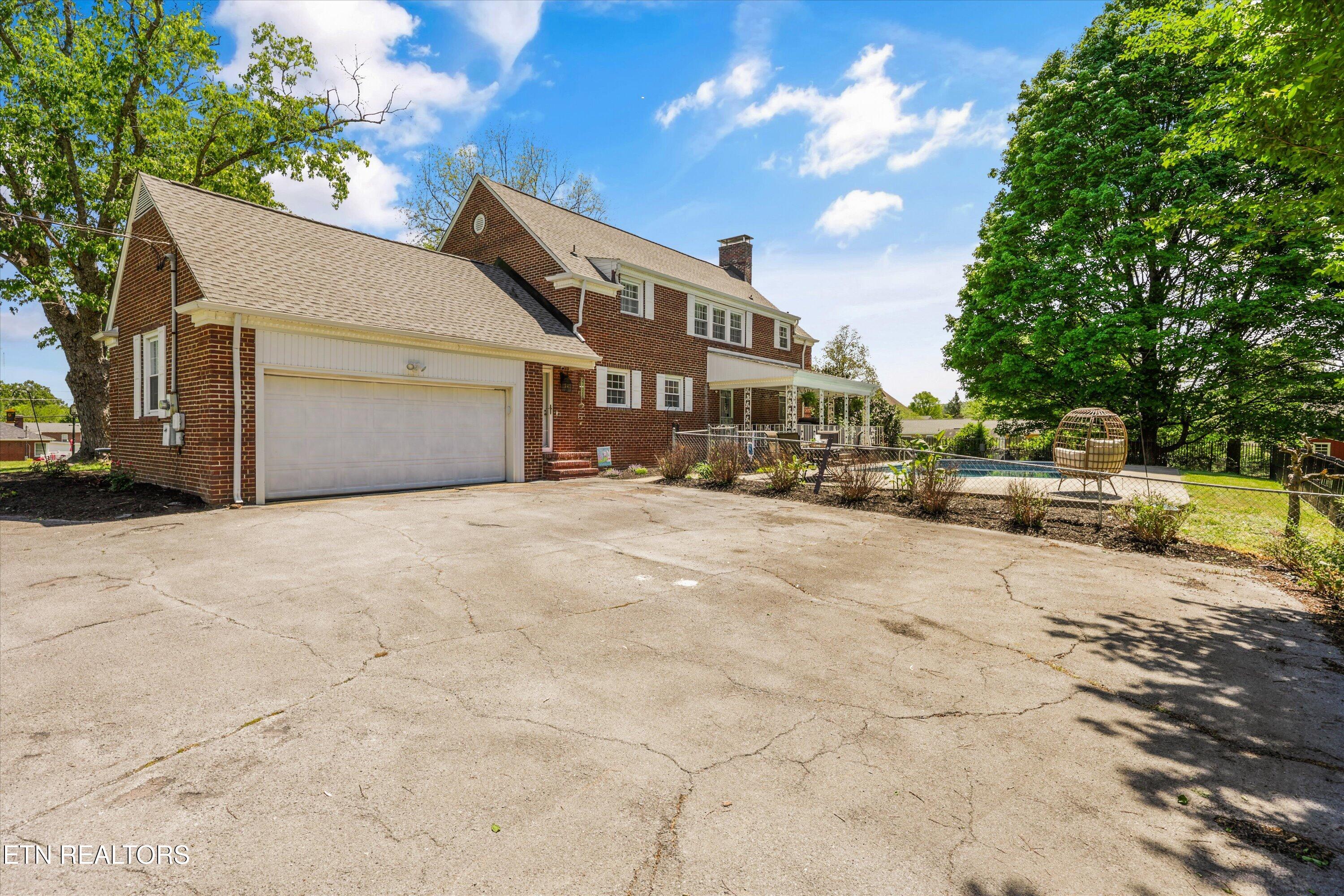 5005 Beverly Road Knoxville TN 37918