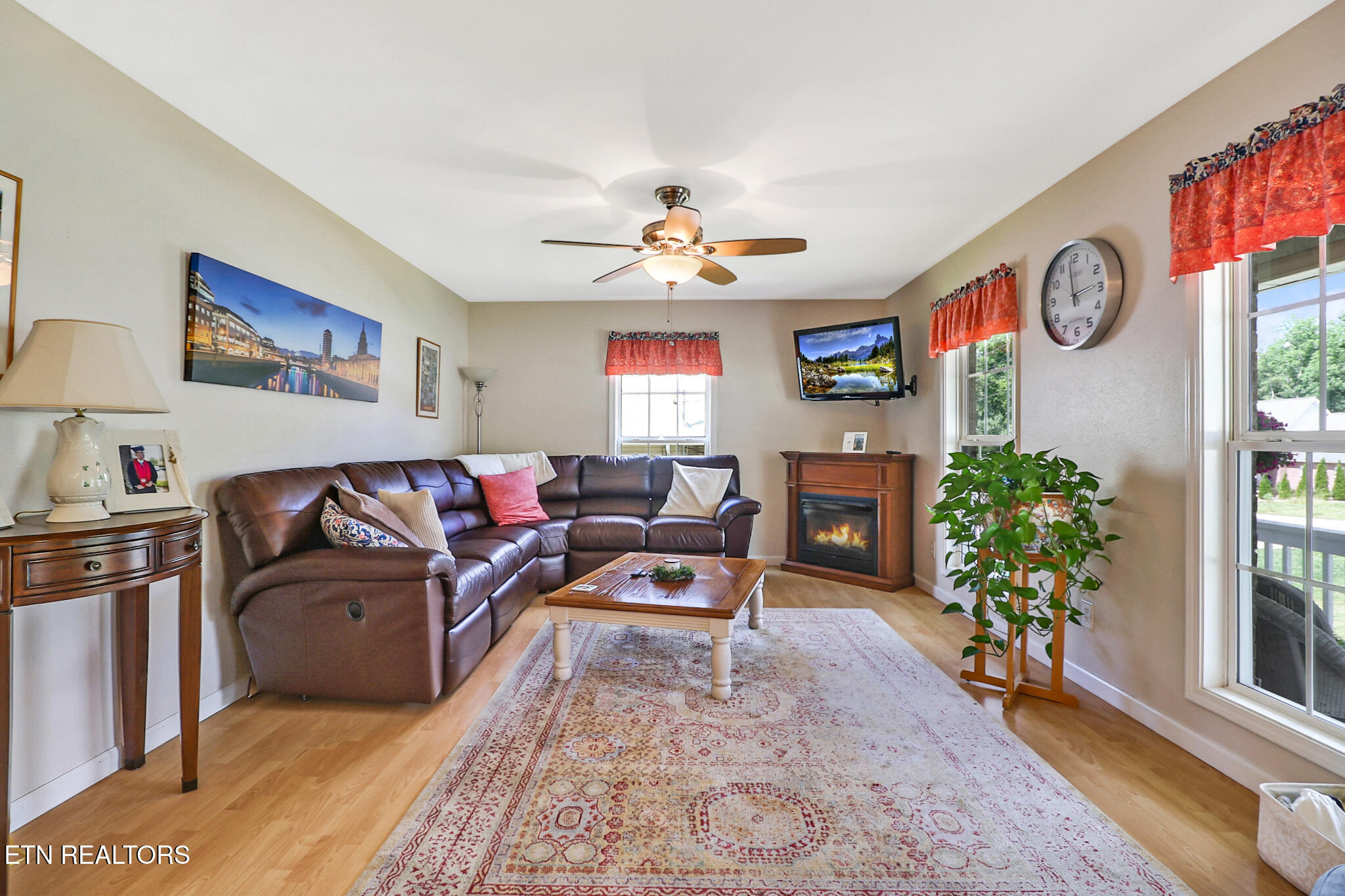 21 Knights Way Crossville TN 38571
