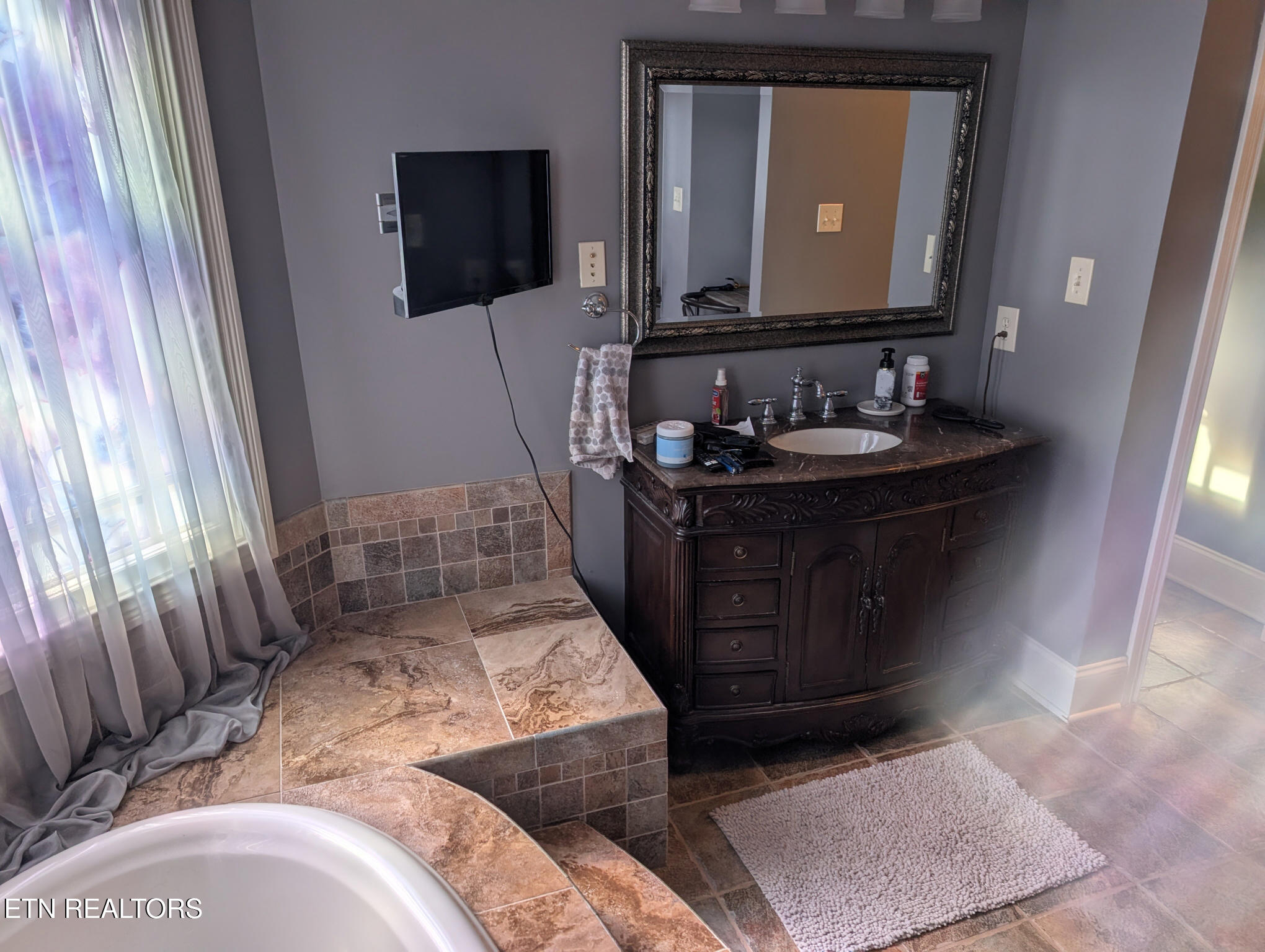 73 Hickory Trail Norris TN 37828