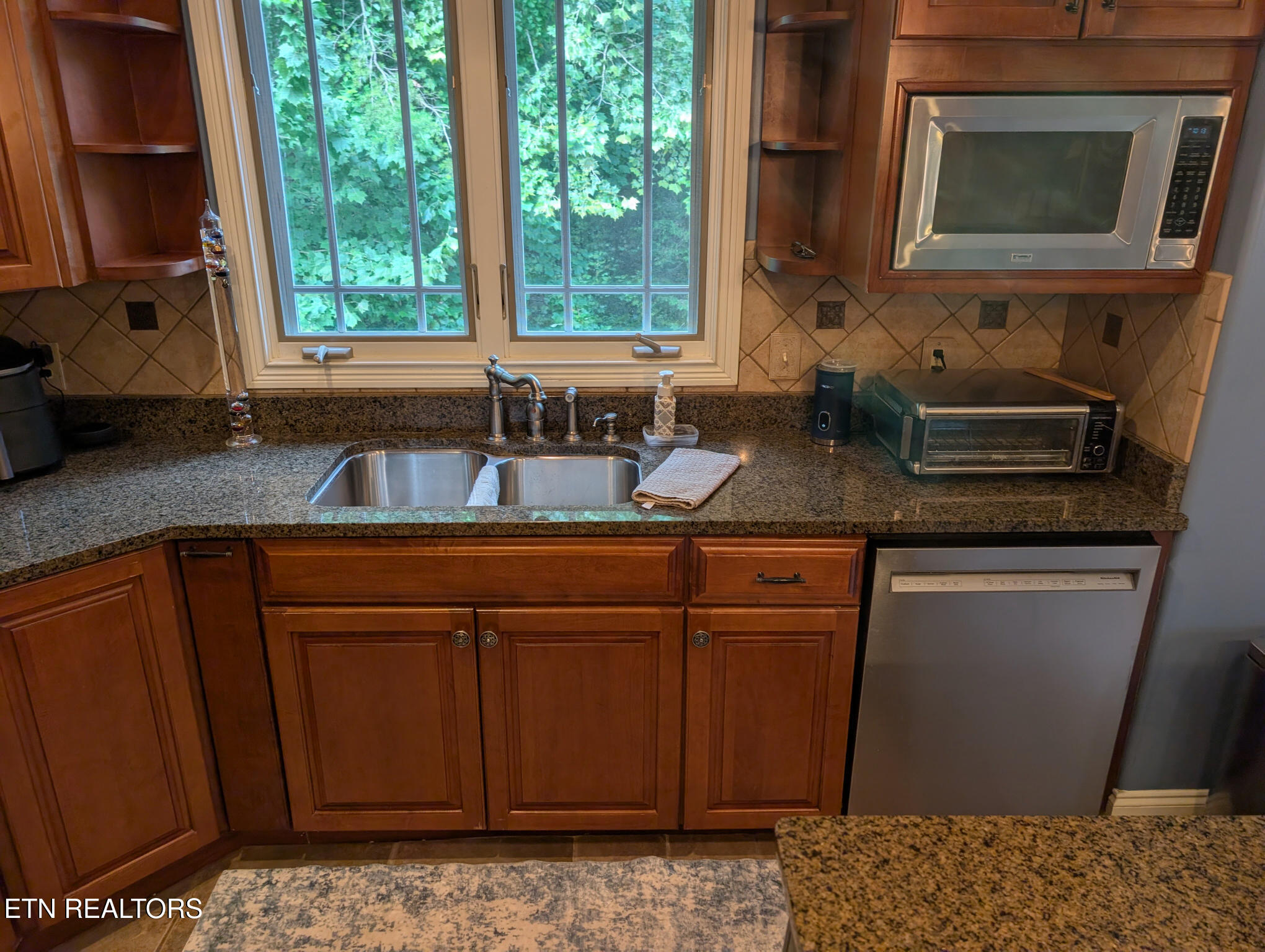 73 Hickory Trail Norris TN 37828