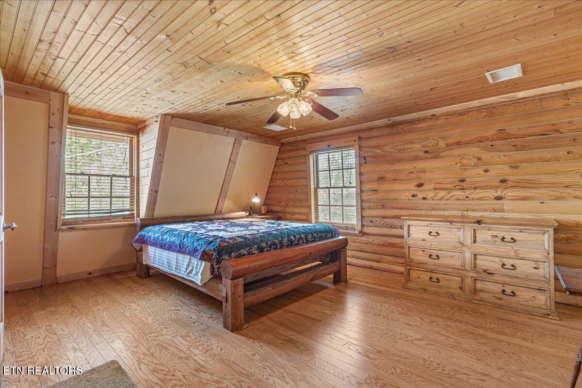 1736 Rafter Road Tellico Plains TN 37385