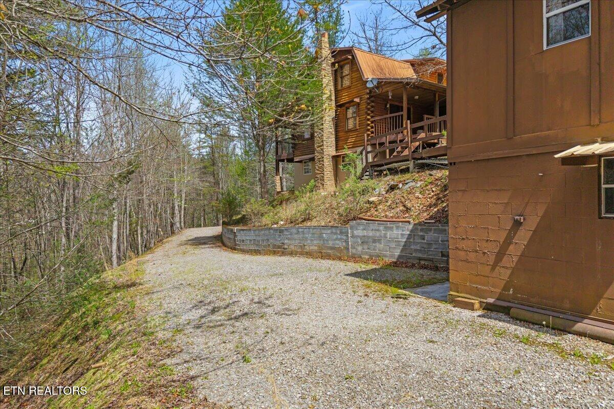 1736 Rafter Road Tellico Plains TN 37385