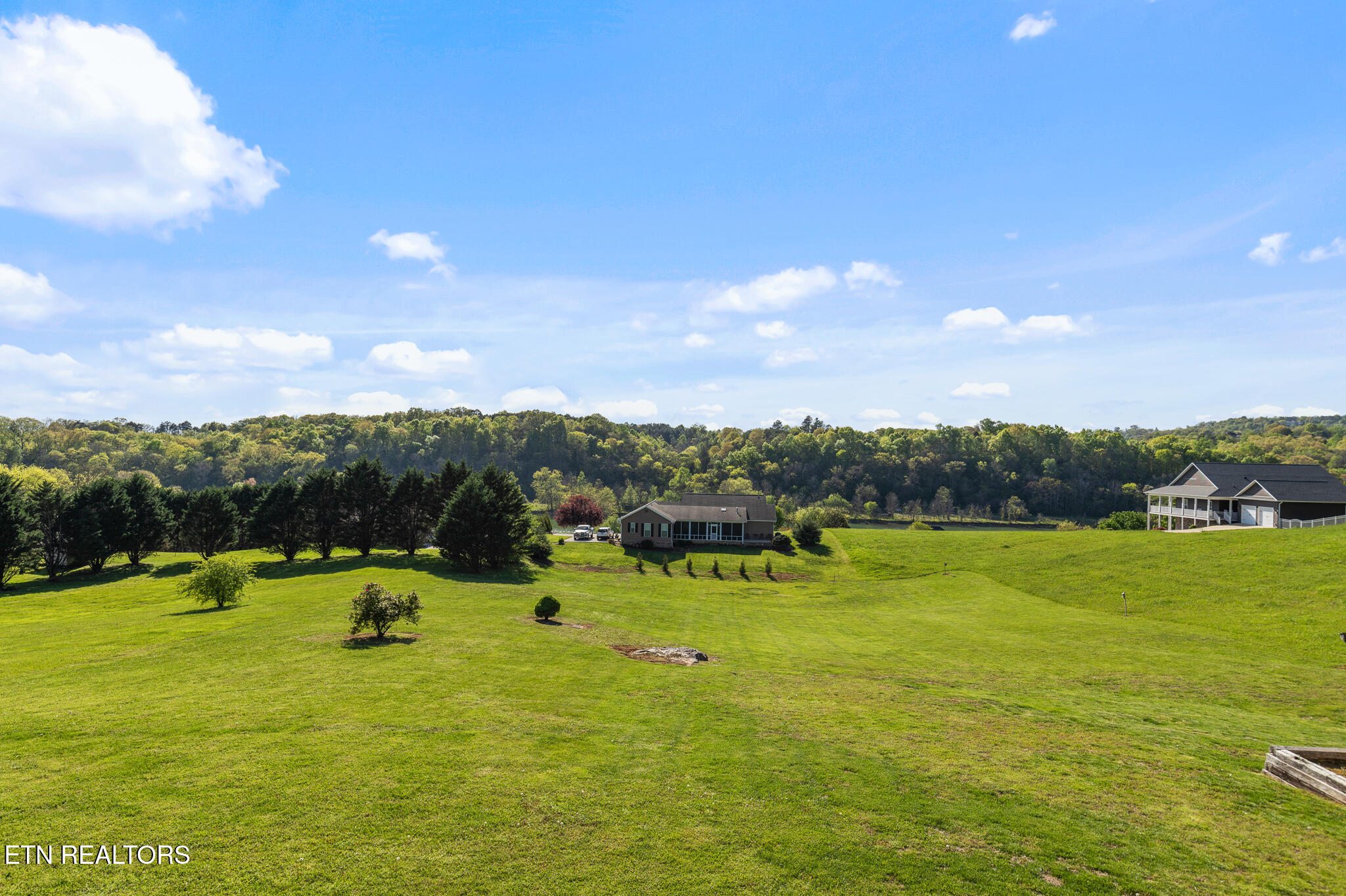 2869 Luther Catlett Circle Sevierville TN 37876